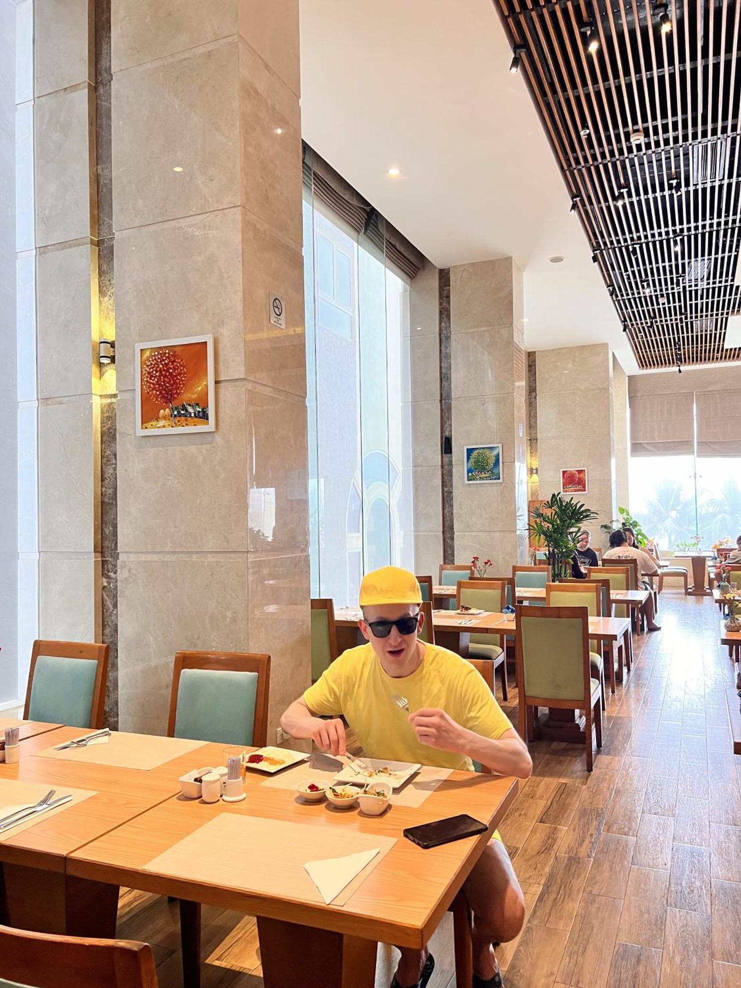 Hotel Diamond Sea Da Nang