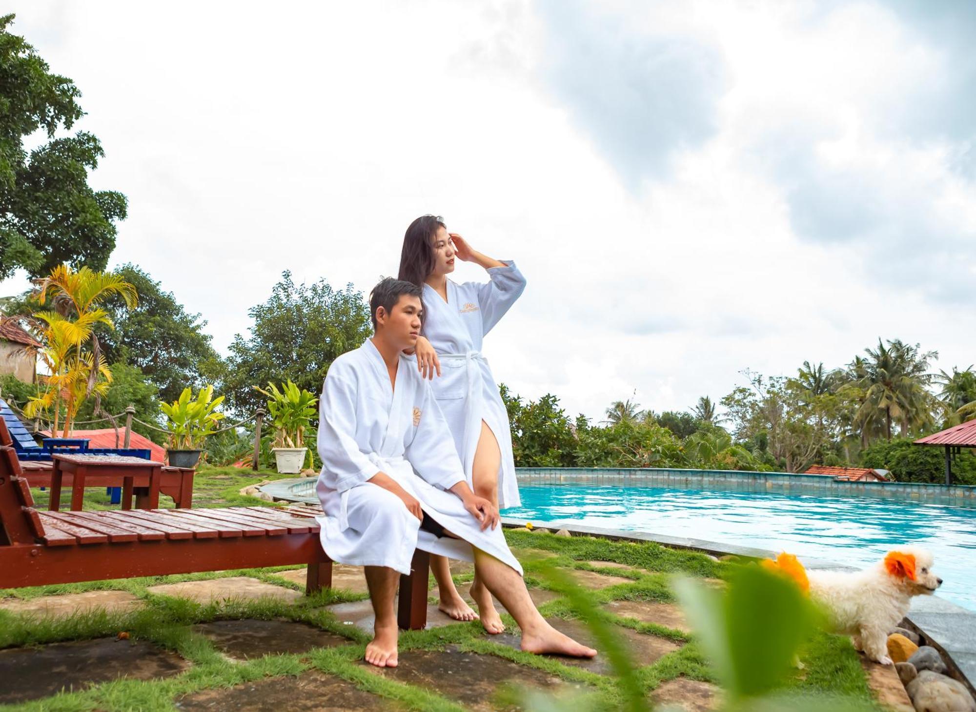 Daisy Resort