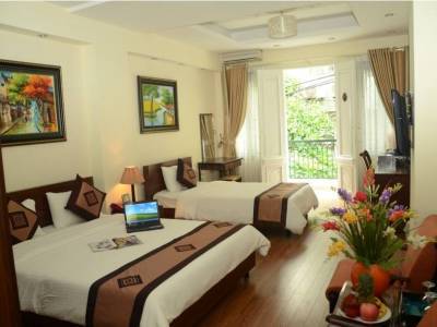Hotel Iris Legend