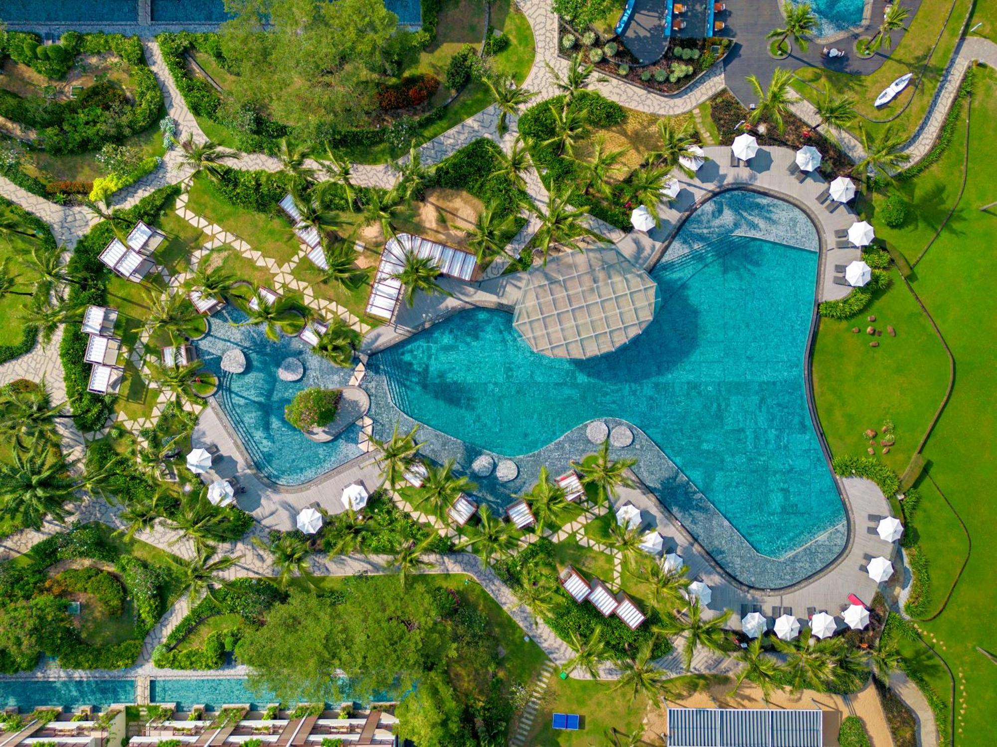 Sol Beach House Resort