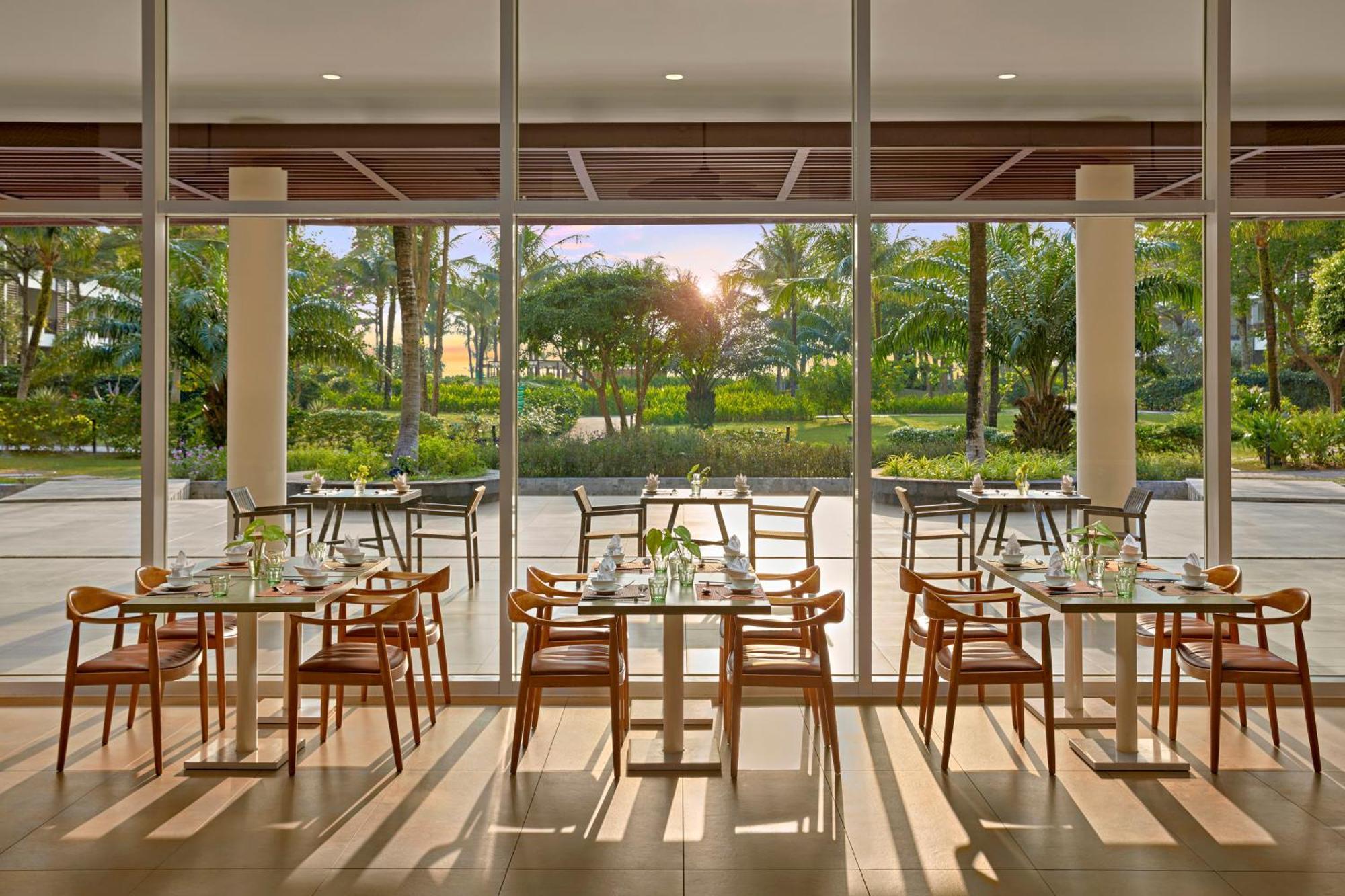 Sol Beach House Resort Phu Quoc