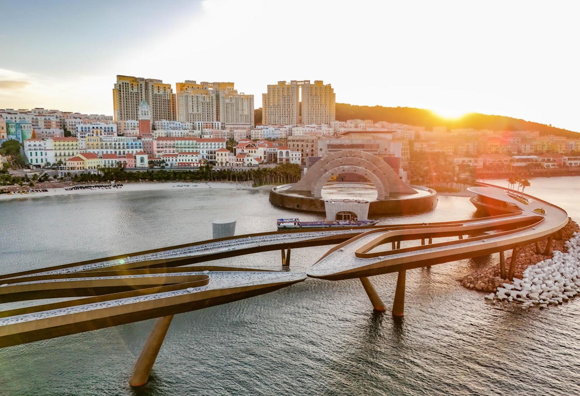 Premier Residences Emerald Bay Managed By Accor 5*