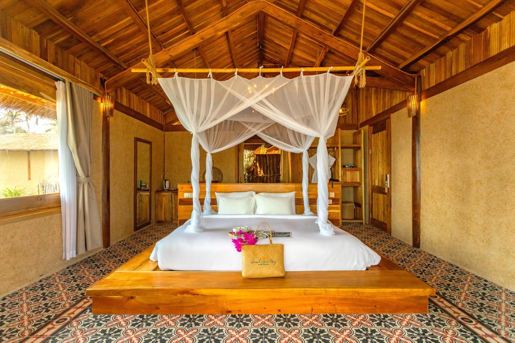 Resort Ocean Bay &