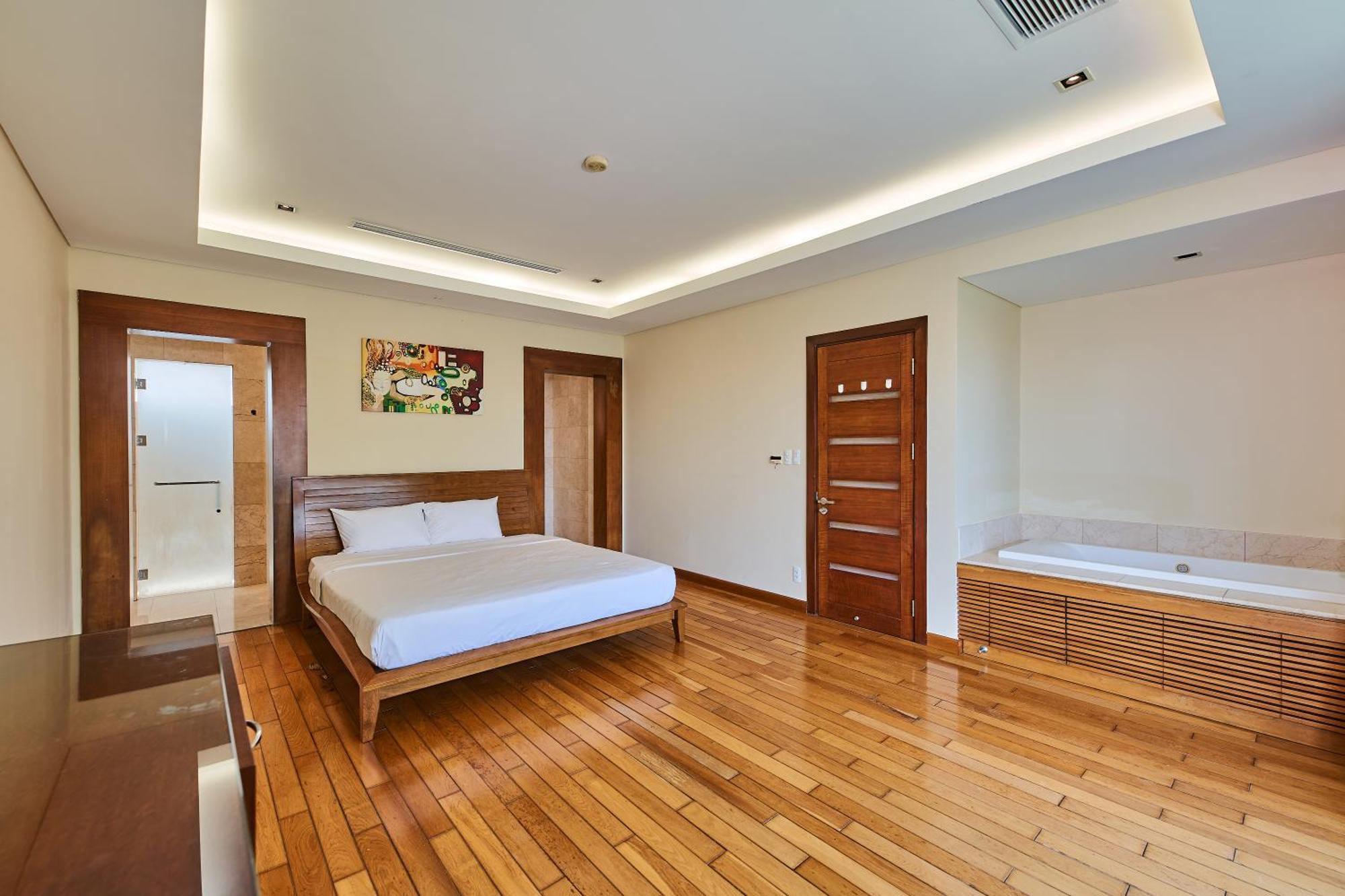 Villa Luxury Pool Close To The Private Da Nang