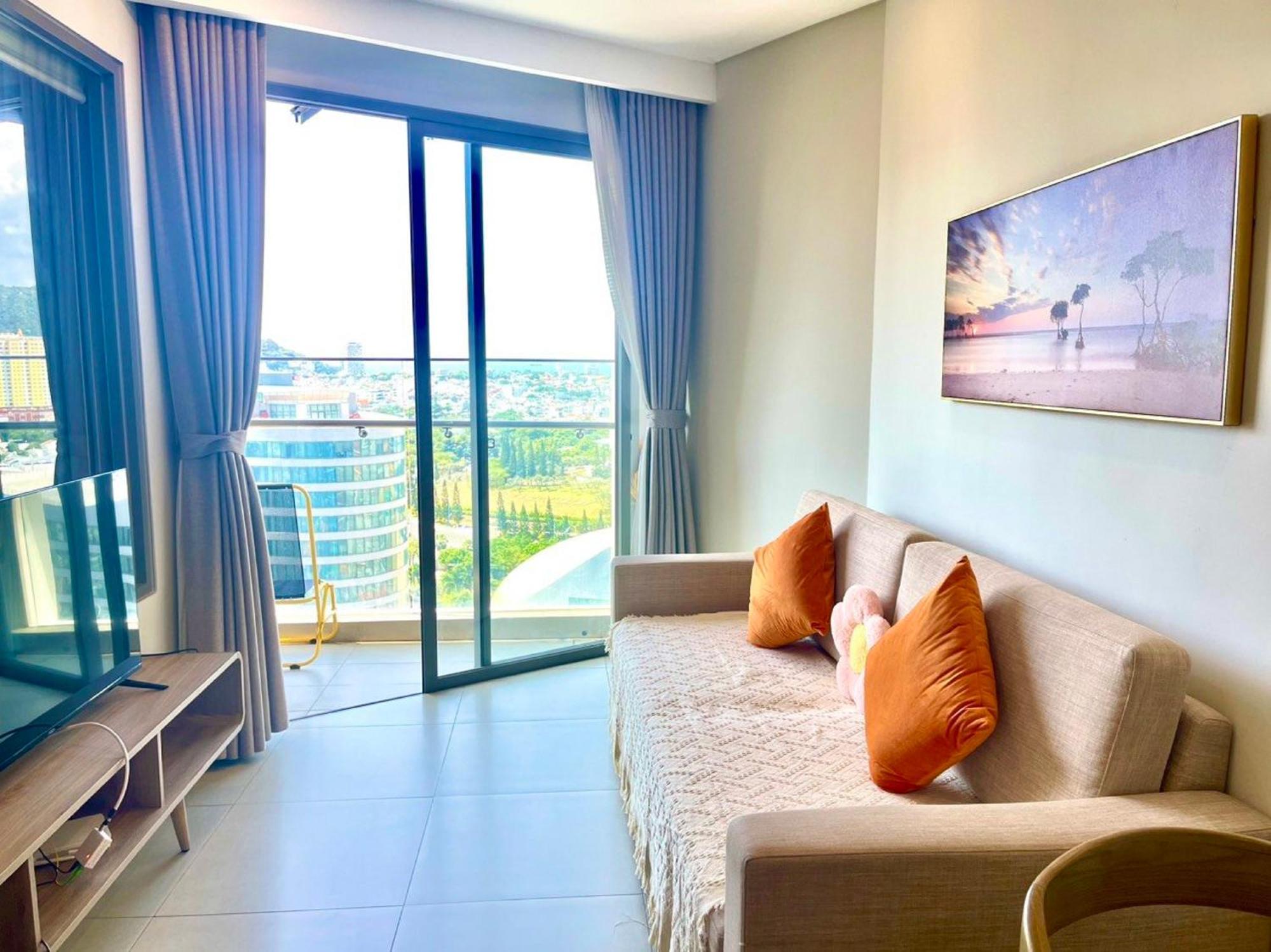 Pi's - Ho Nghi Duong The Song Apartment Vung Tau