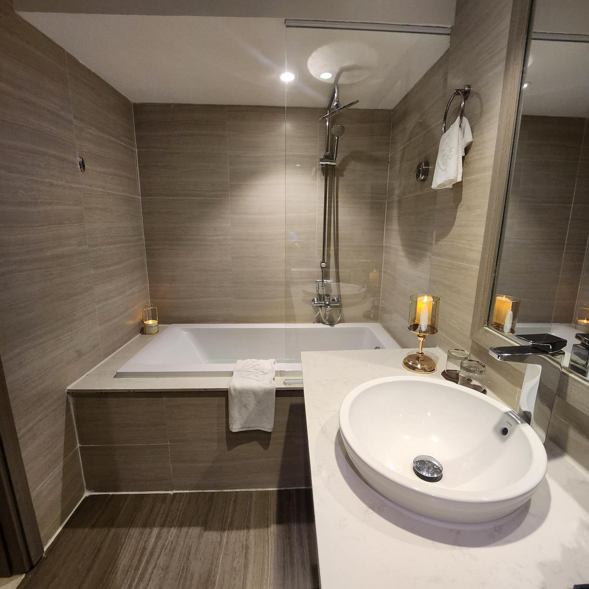 The Mcr Luxury Managed By Bizciti