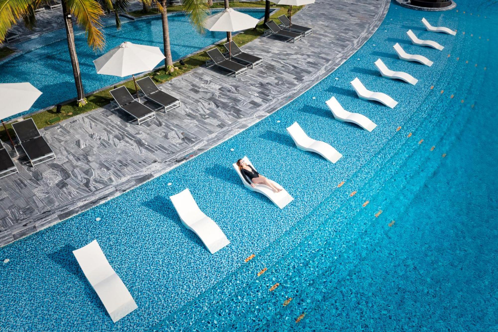 Moevenpick Waverly 5*
