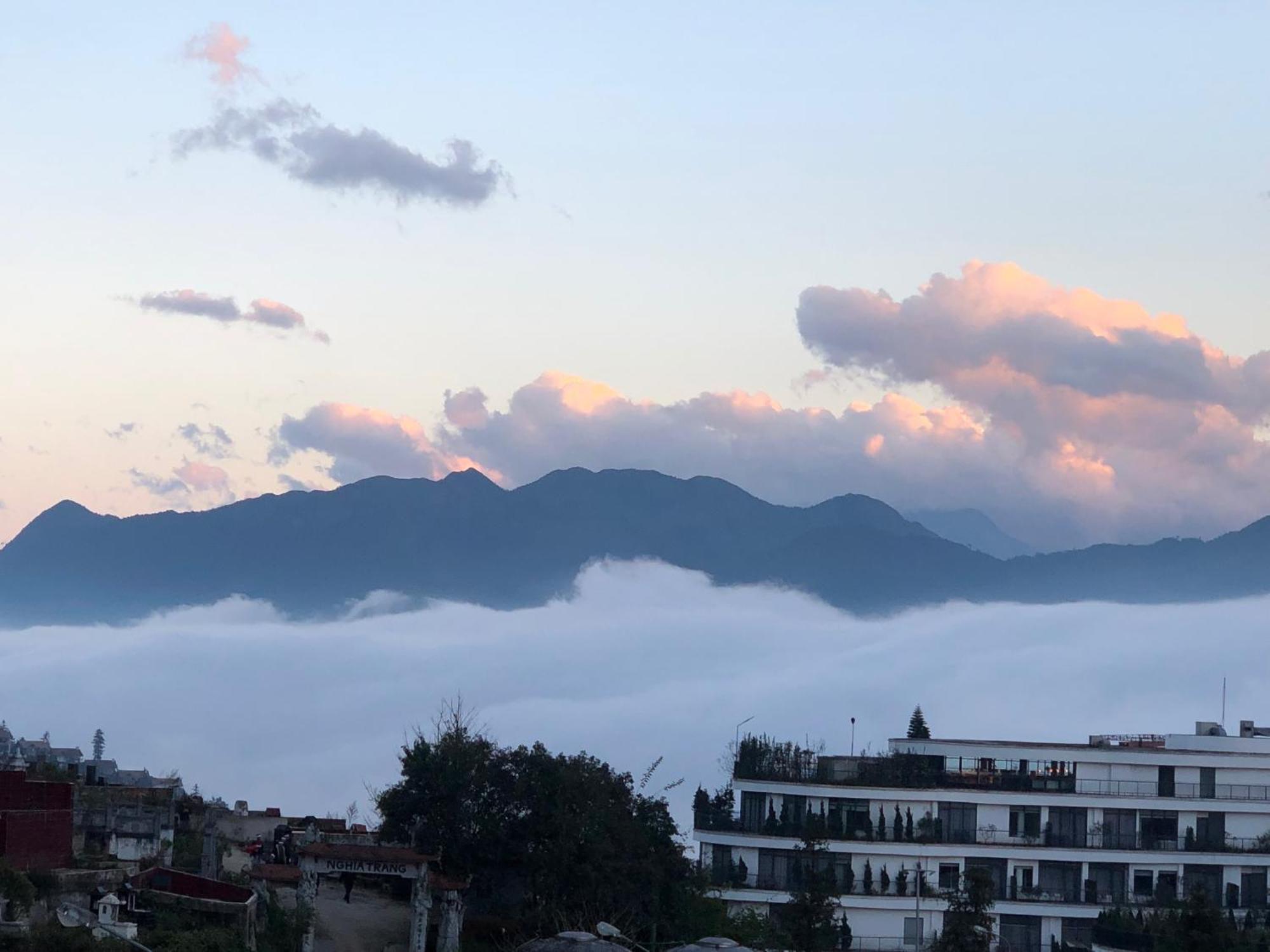 Black Hmong View 2*