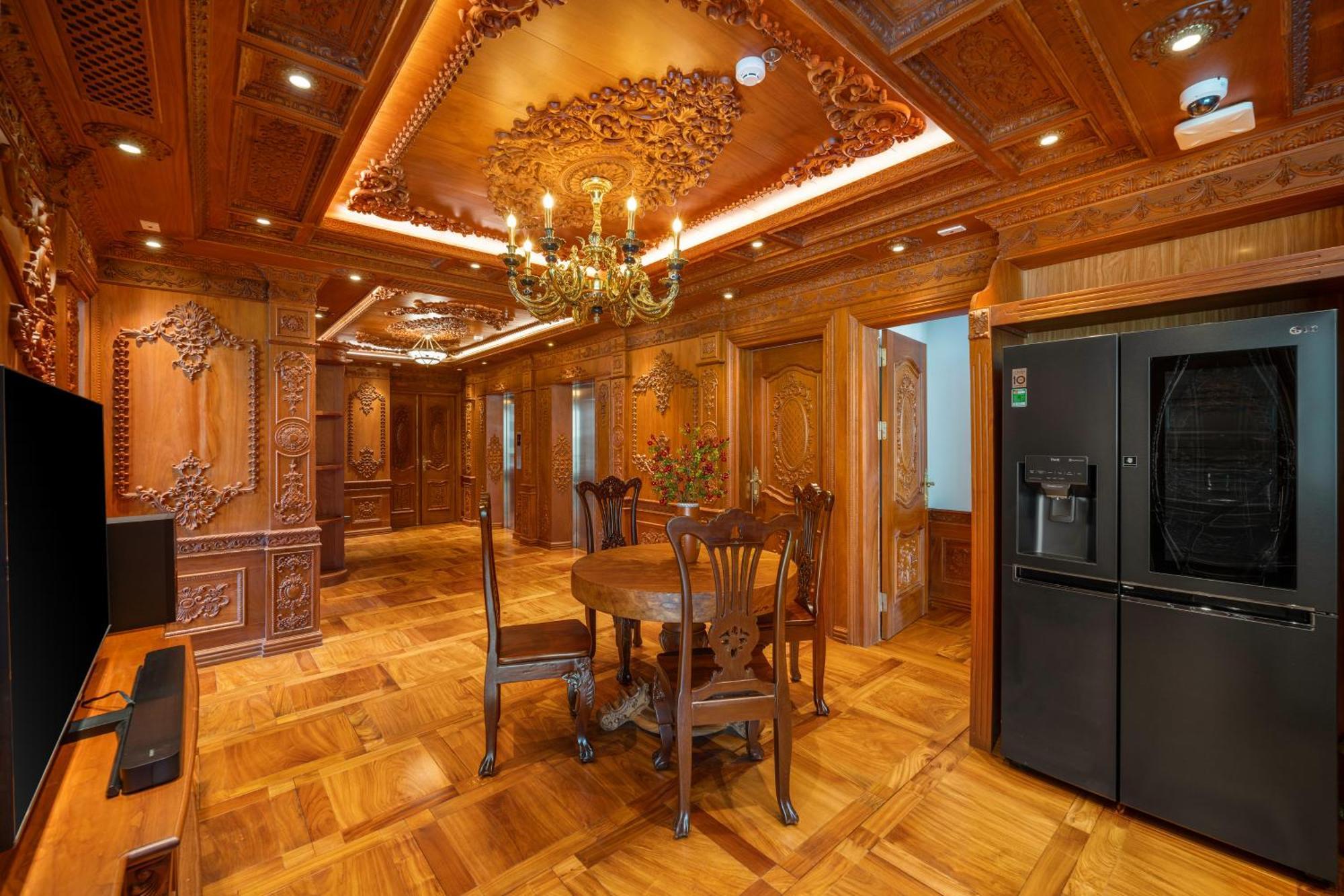 Khách sạn Monalisa Luxury