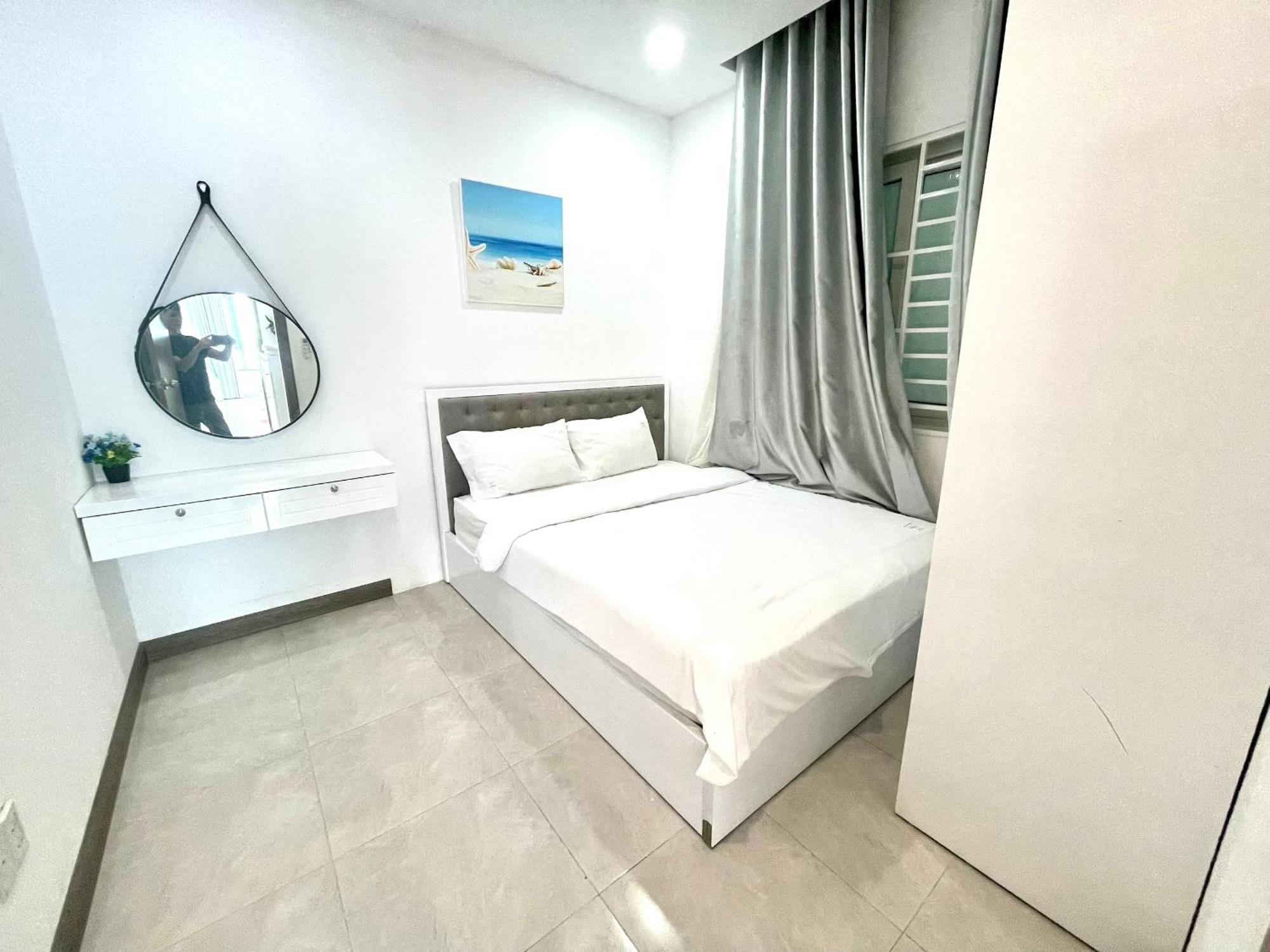 Apartment Hon Chong Oceanfront Luxury