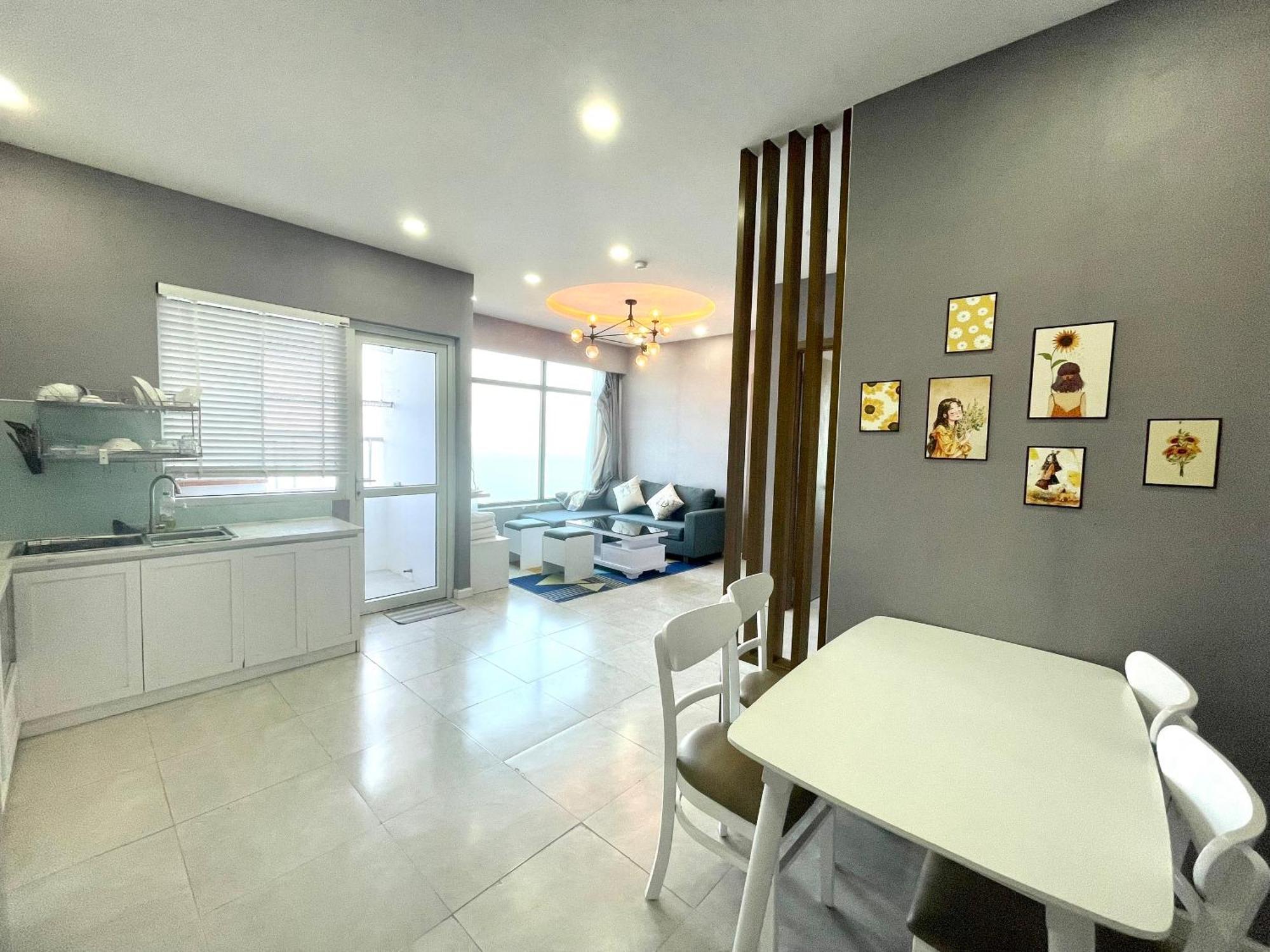 Hon Chong Oceanfront Luxury Nha Trang