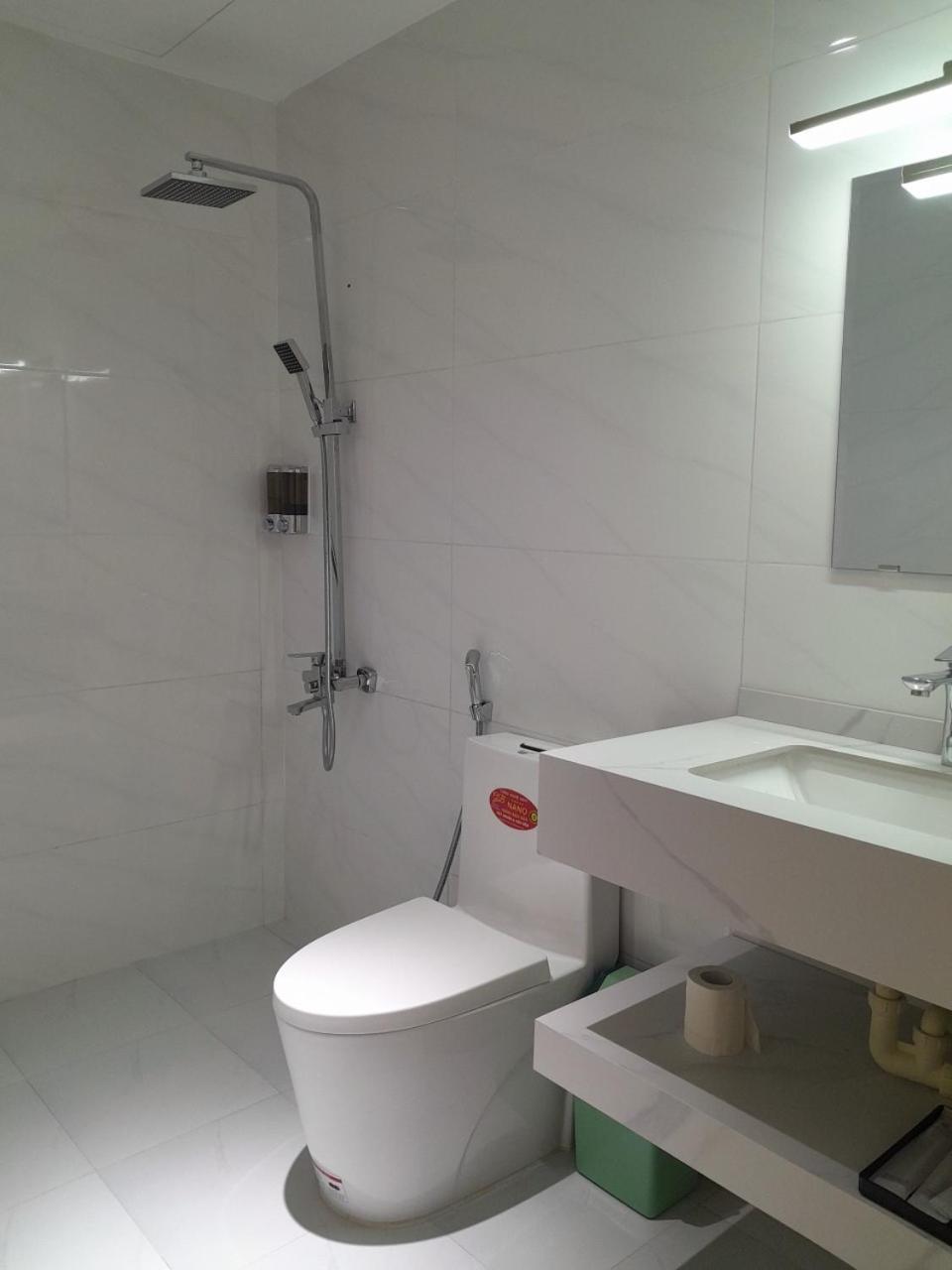 Hotel Prague Nha Trang