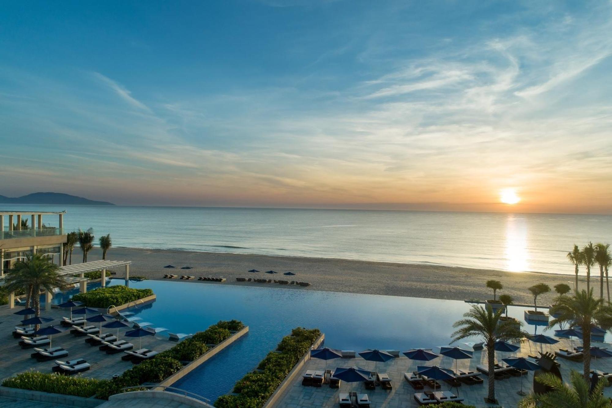 Resort Sheraton Grand & Convention Center 5*