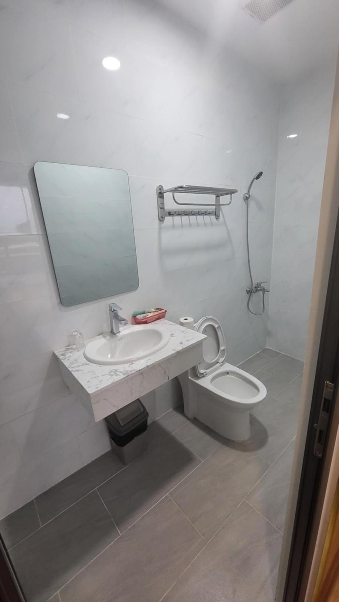 Khach San Hiep Phong Guest house