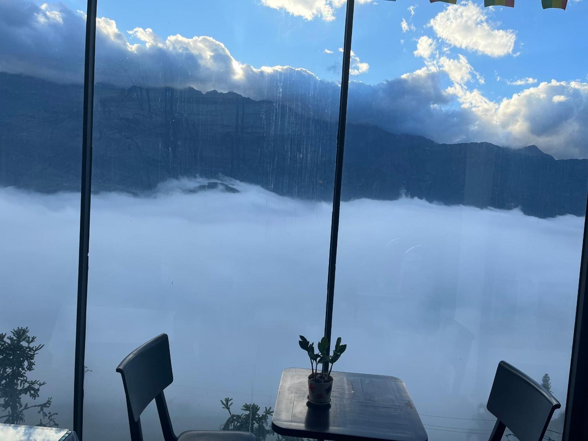 Hotel Valley View