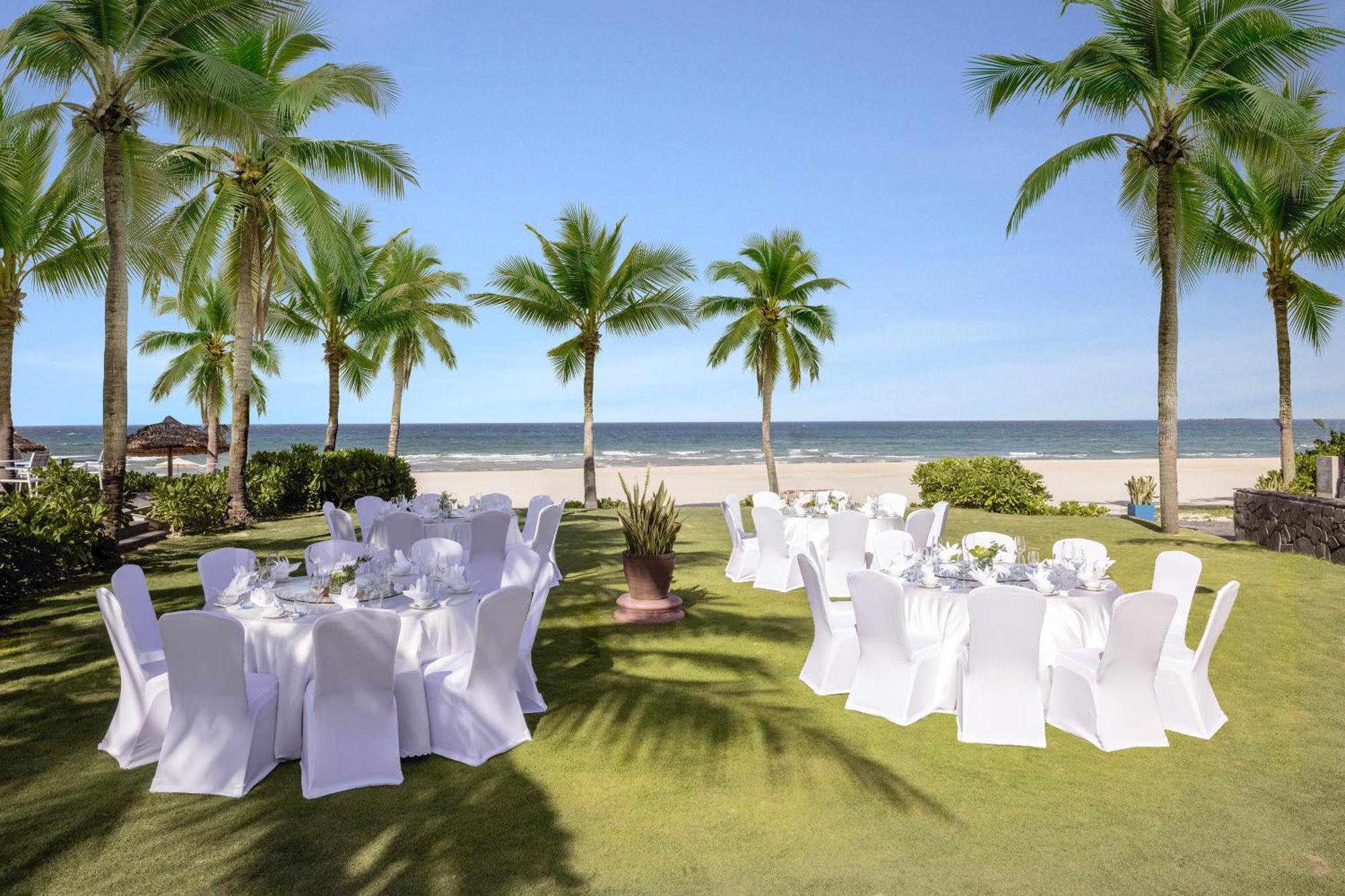 Dưỡng Bãi Biển Melia 5*