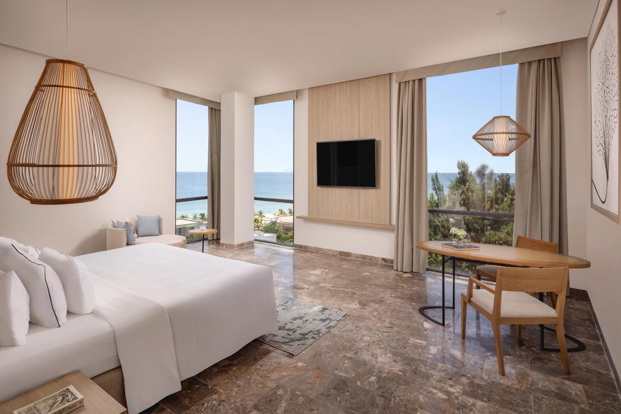 Dưỡng Bãi Biển Melia Đà Nẵng