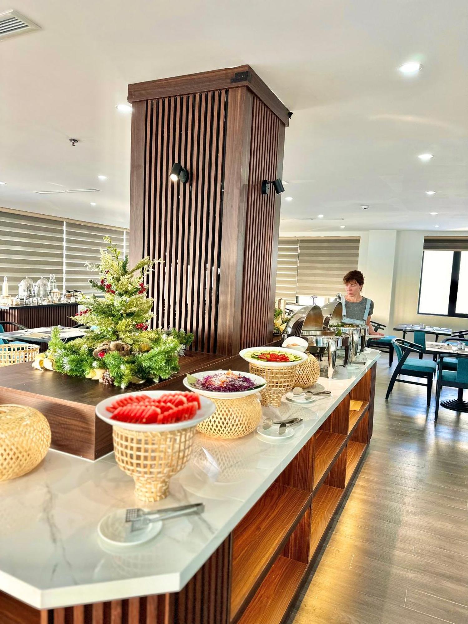 Hotel Vian And