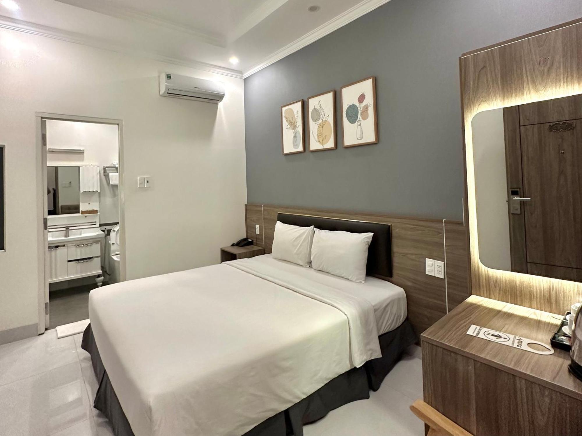 Aparthotel Amora & 3*