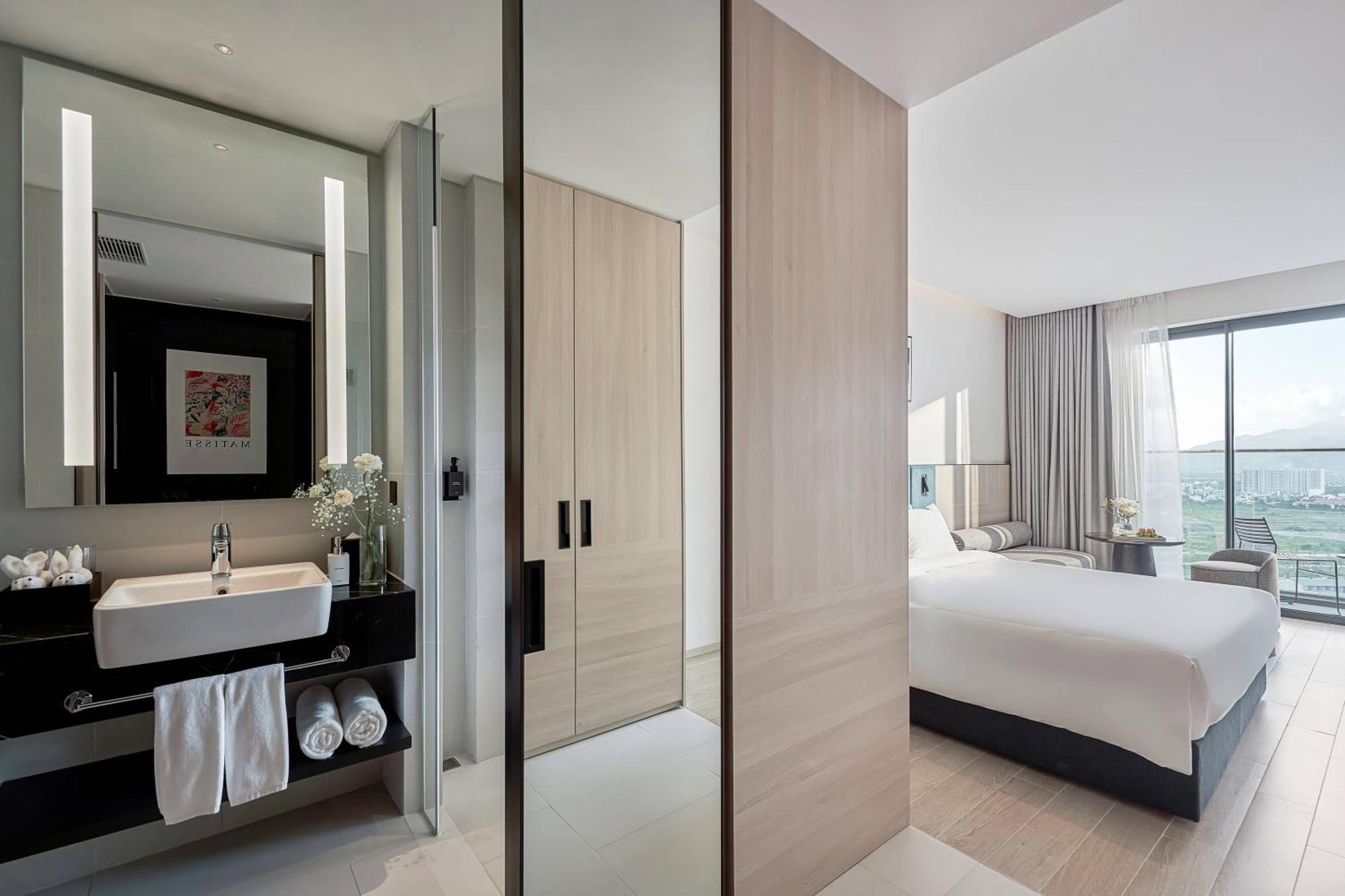 December Hotel 5*