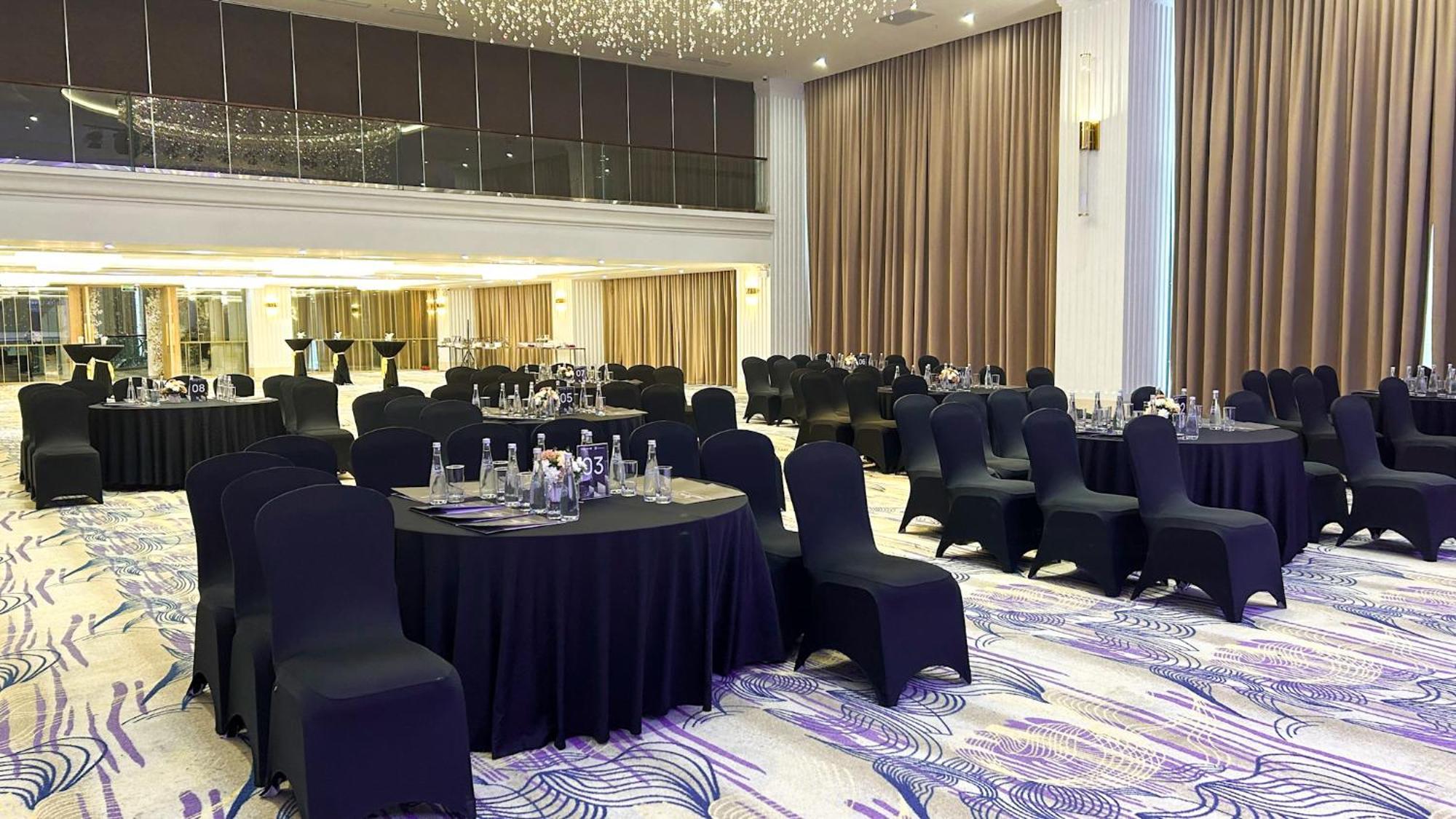 Paddington Halong Bayview Hotel Ha Long