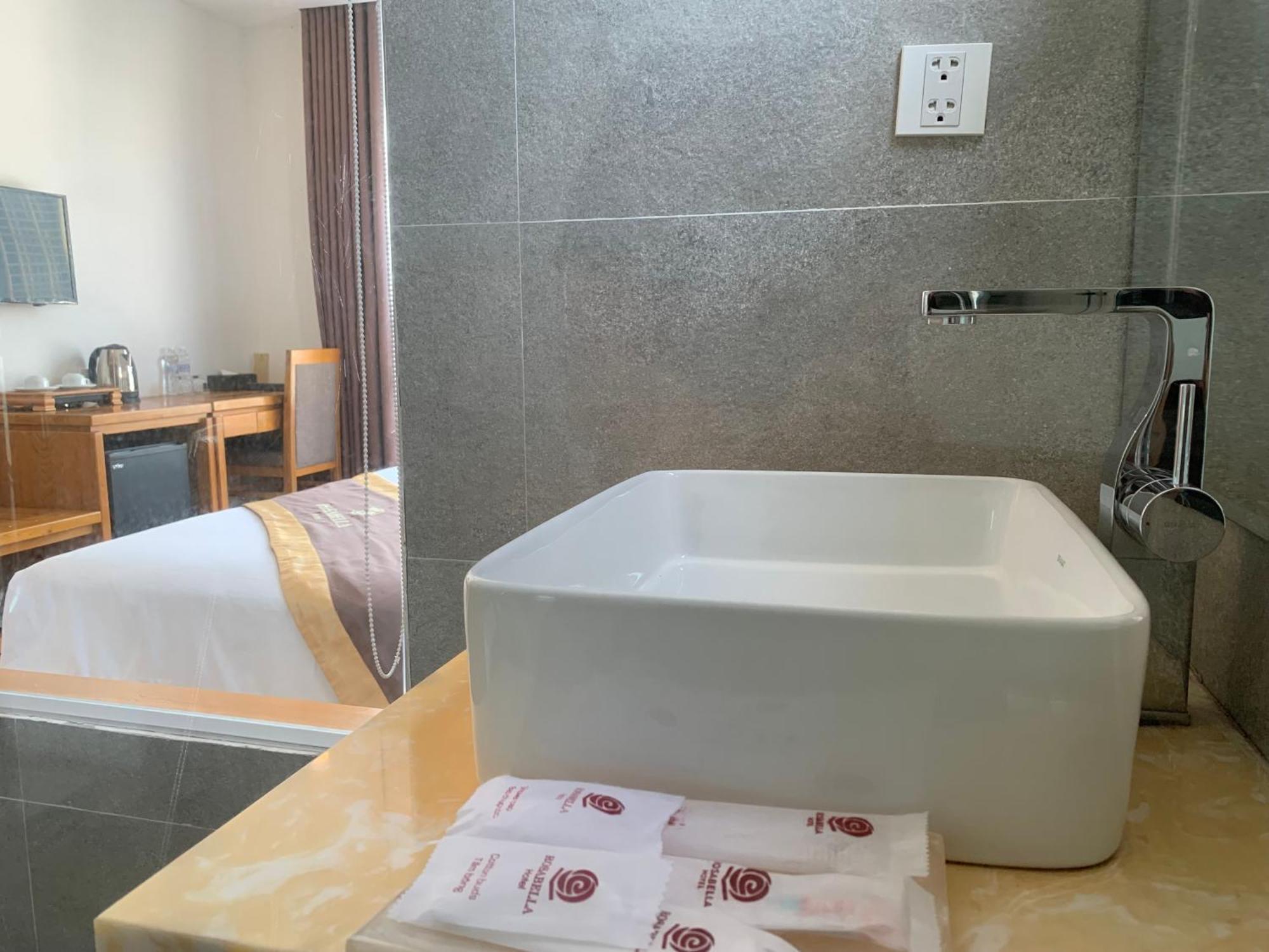 Rosabella Boutique Hotel 3*