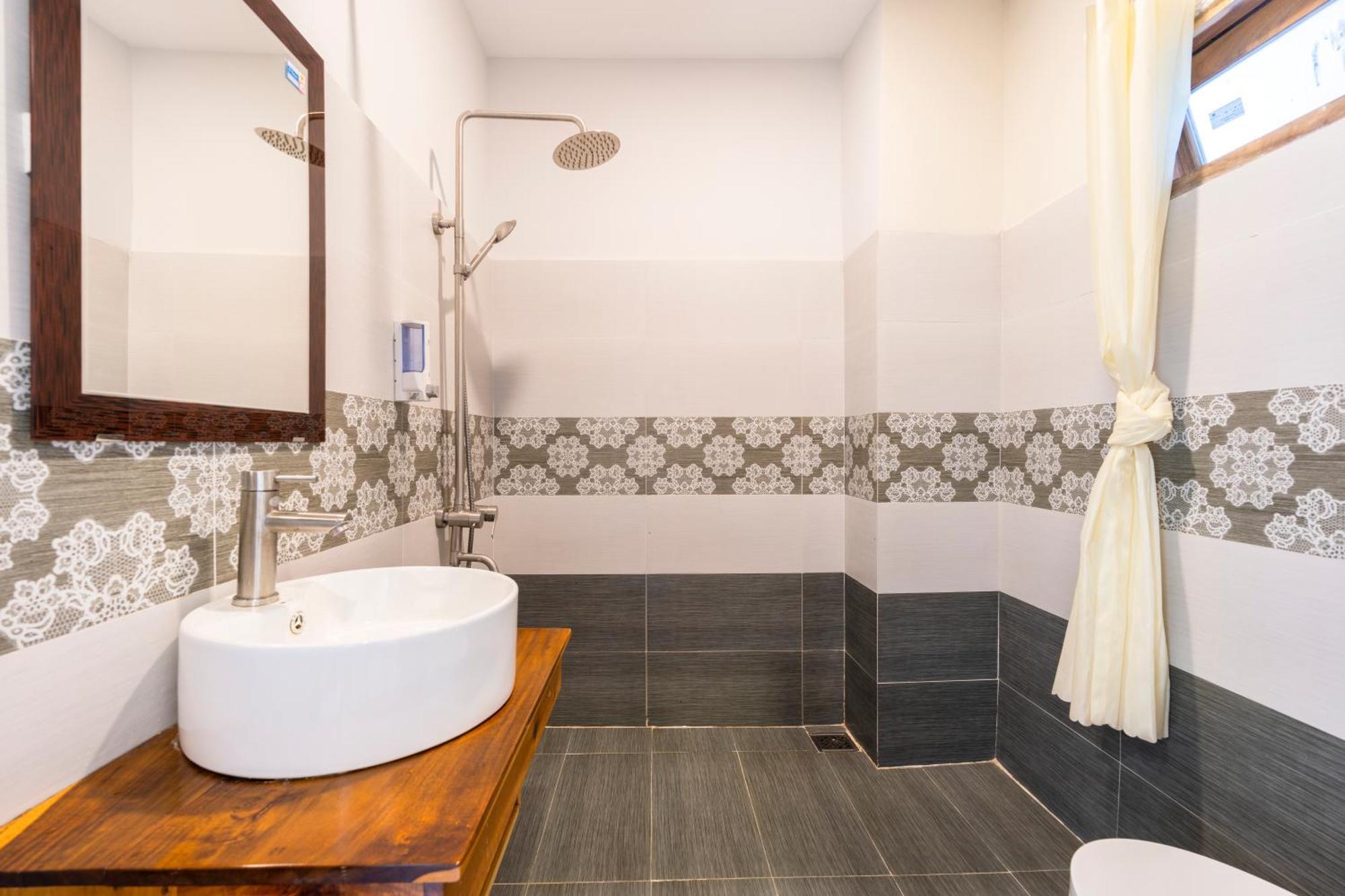 Hotel Suoi Garden 3*