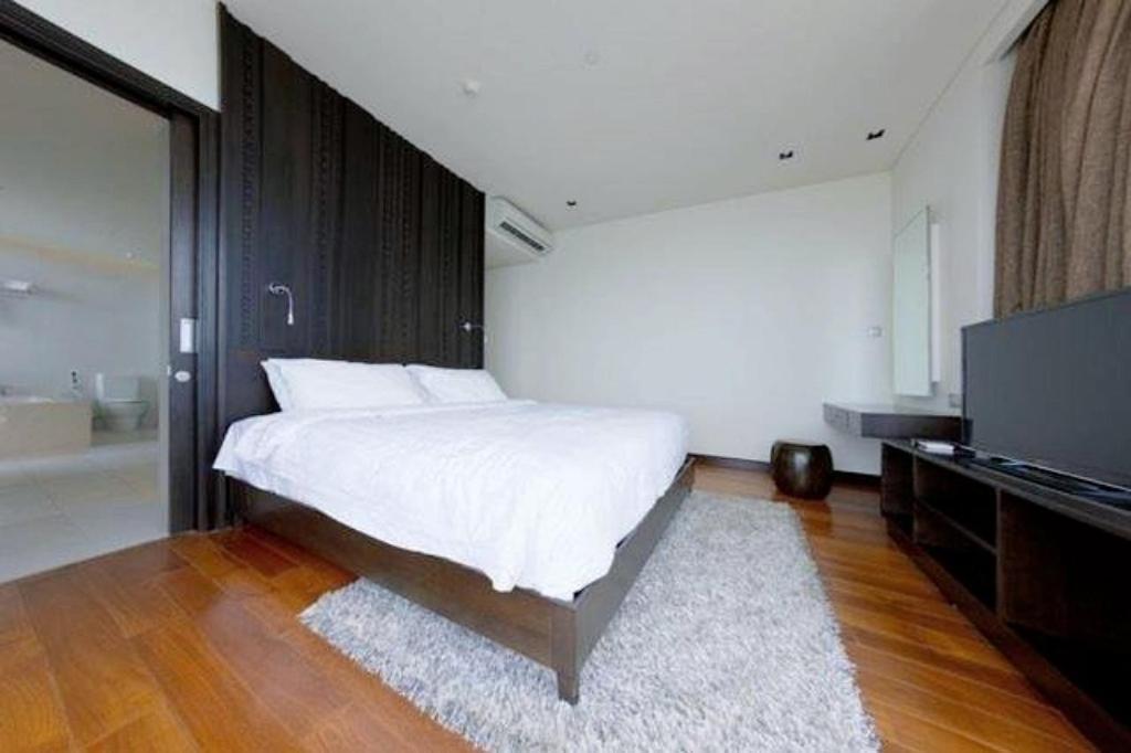 Apartment Luxury Seaview Managed By Anh Nha Trang