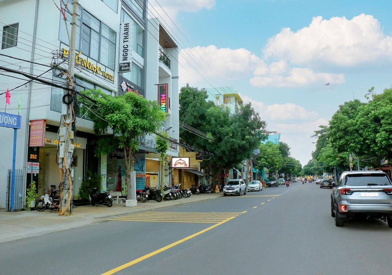 Khach San Pho Ngoc