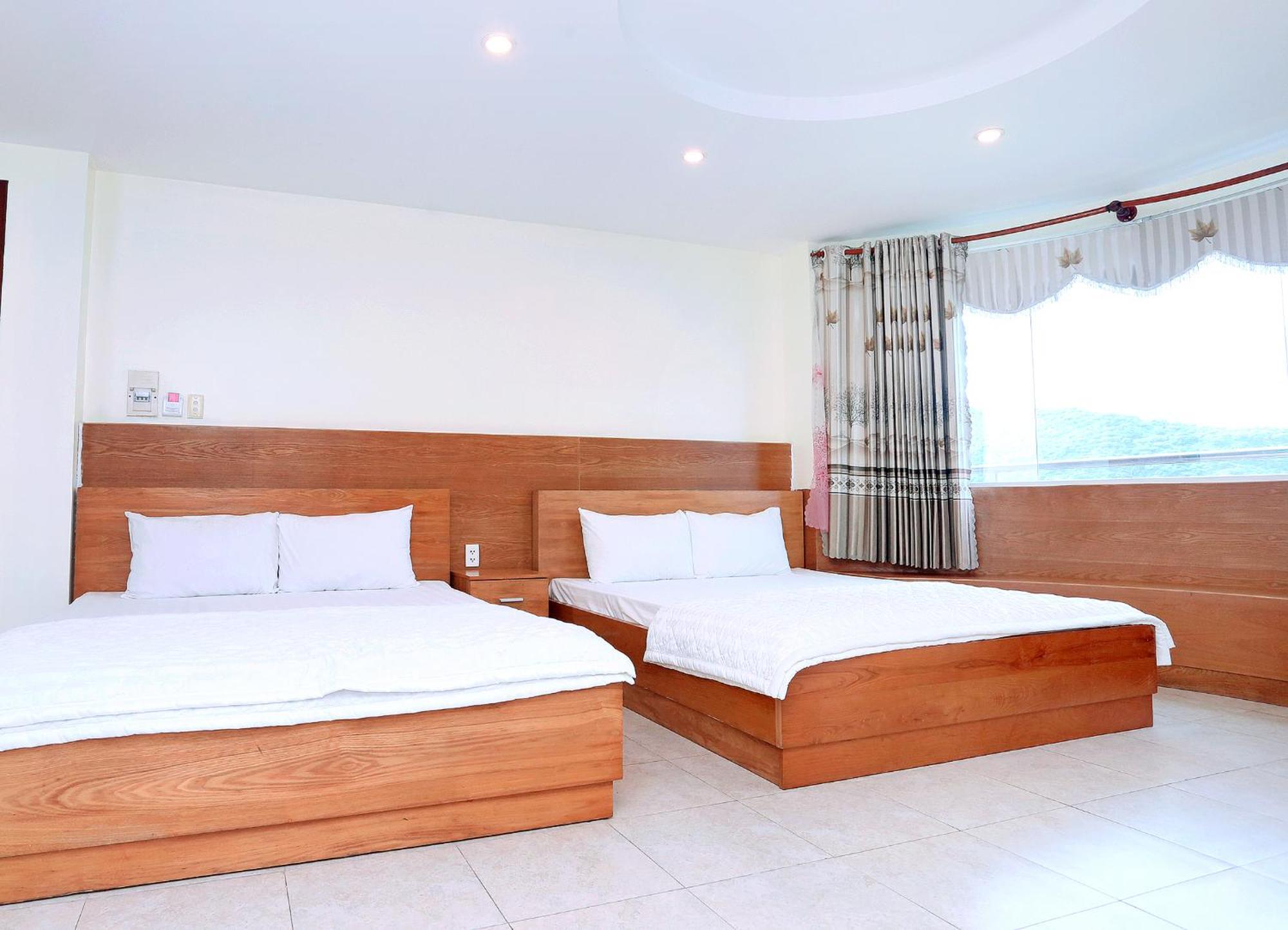 Amis Hotel-trung Tam-gan Bien