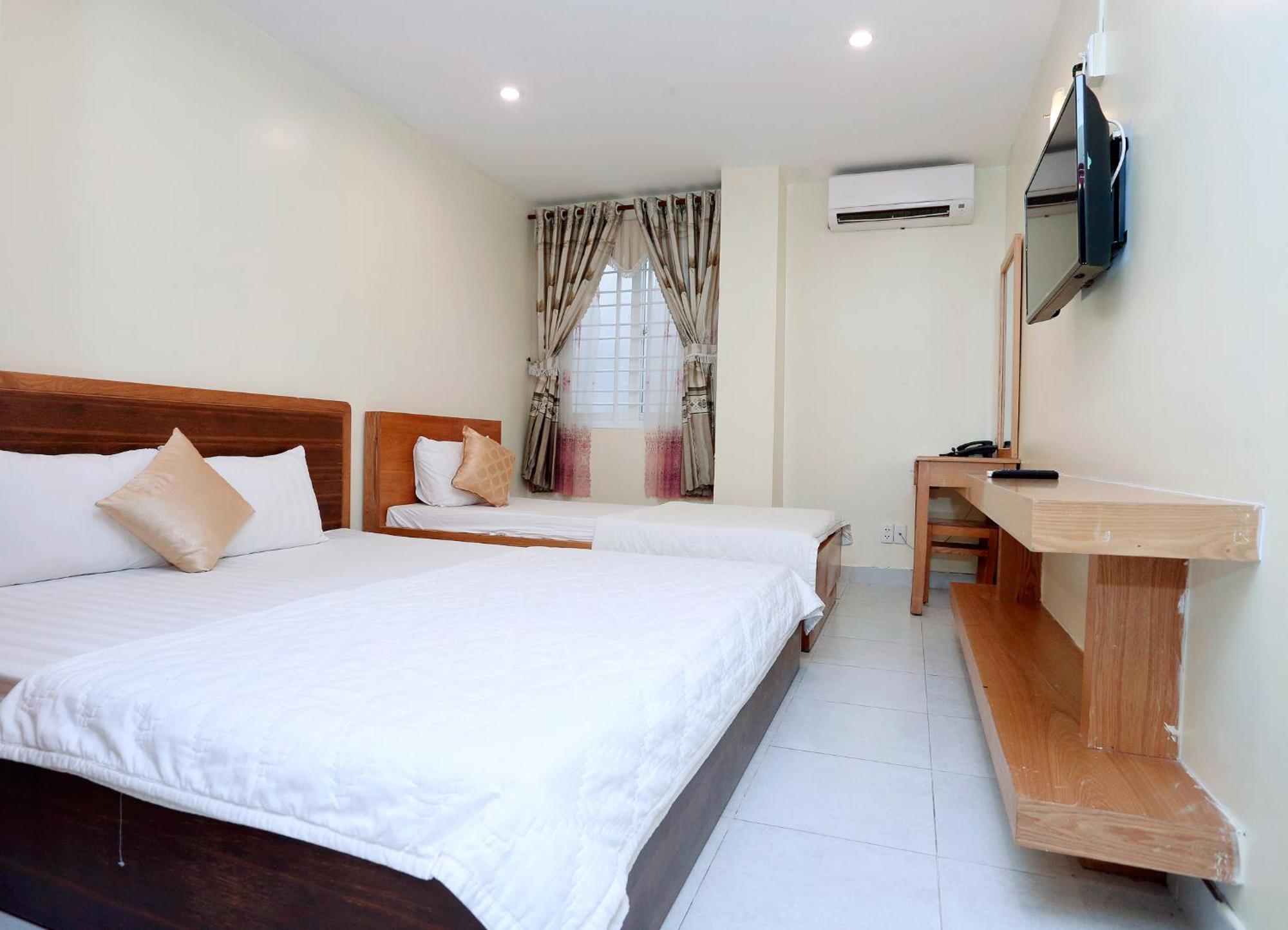 Amis Hotel-trung Tam-gan Bien