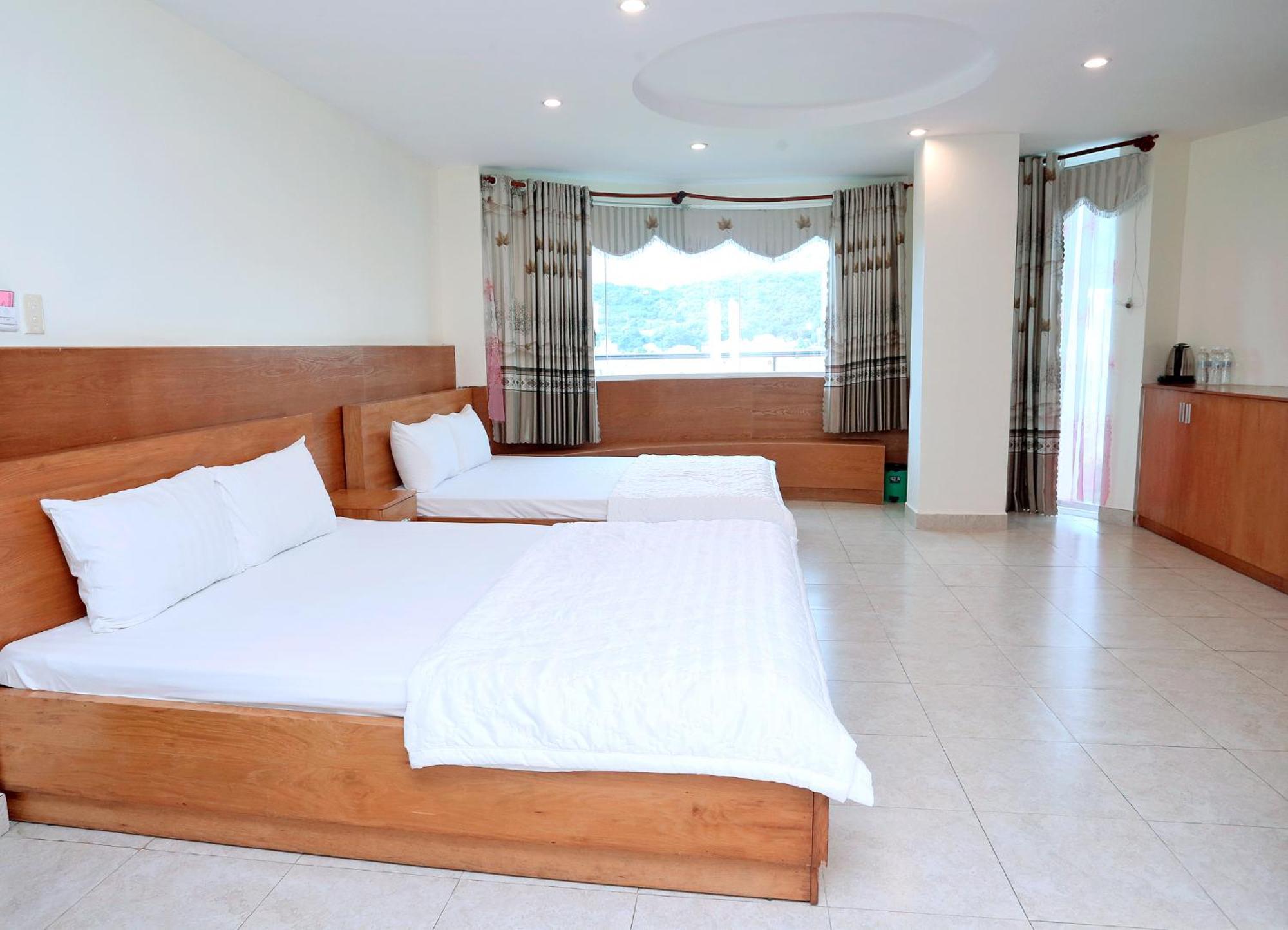 Hotel Amis Hotel-trung Tam-gan Bien 4*