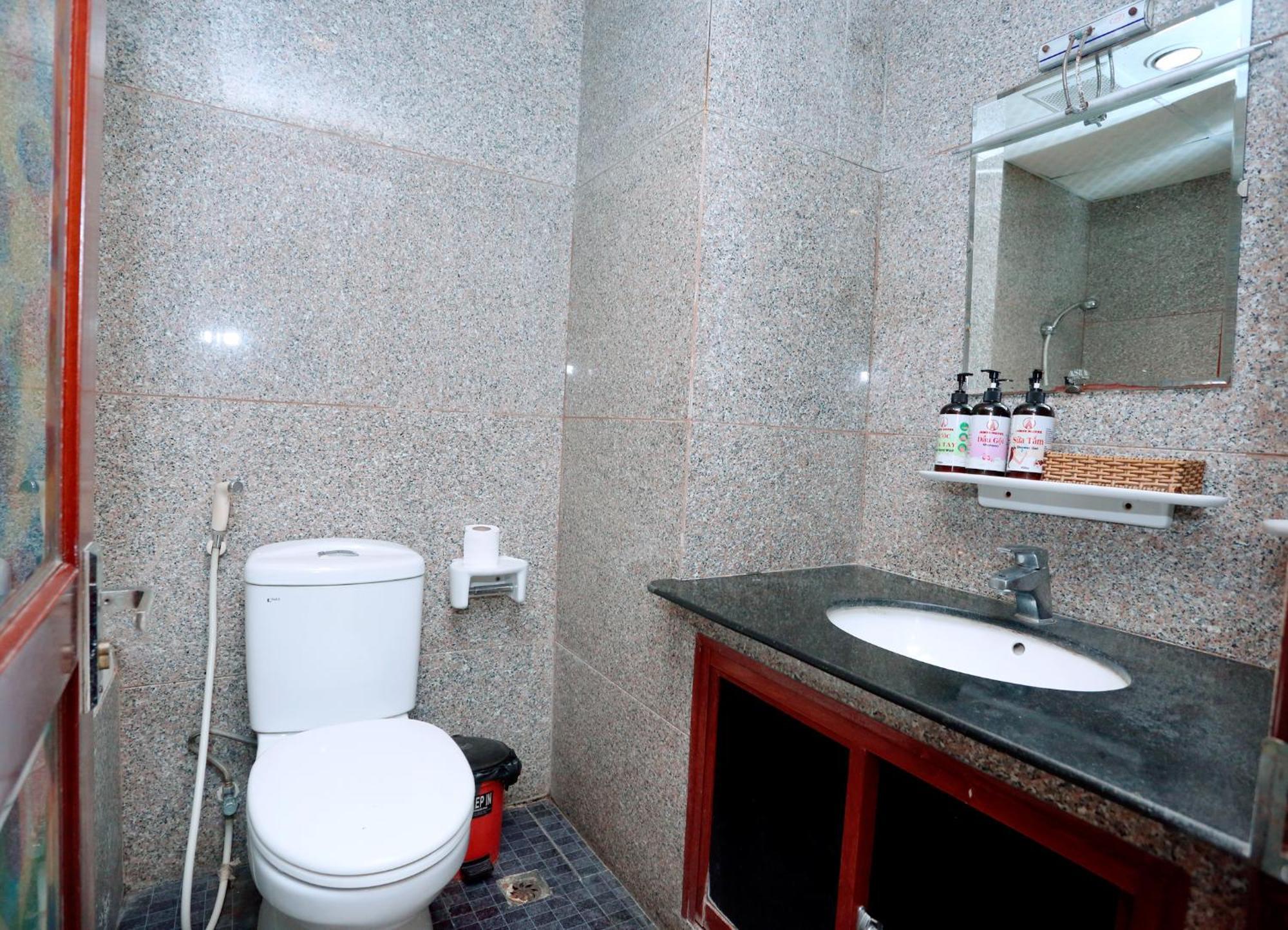 Amis Hotel-trung Tam-gan Bien Hotel 4*