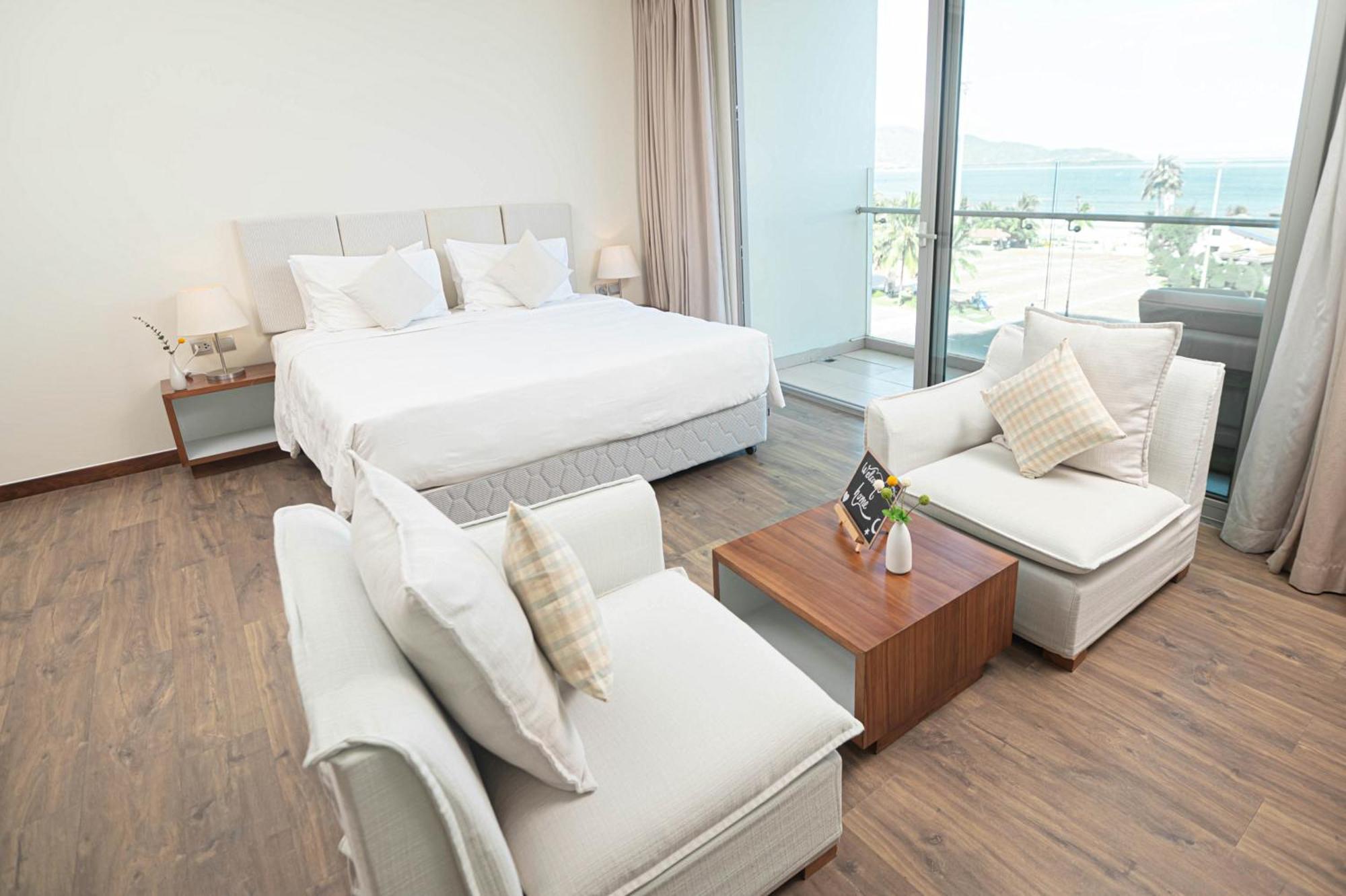 Alacarte Luxury Ocean View Condotel * Da Nang