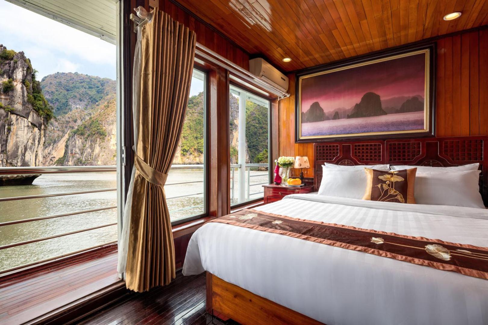 Cozy Bay Classic Cruise 3*