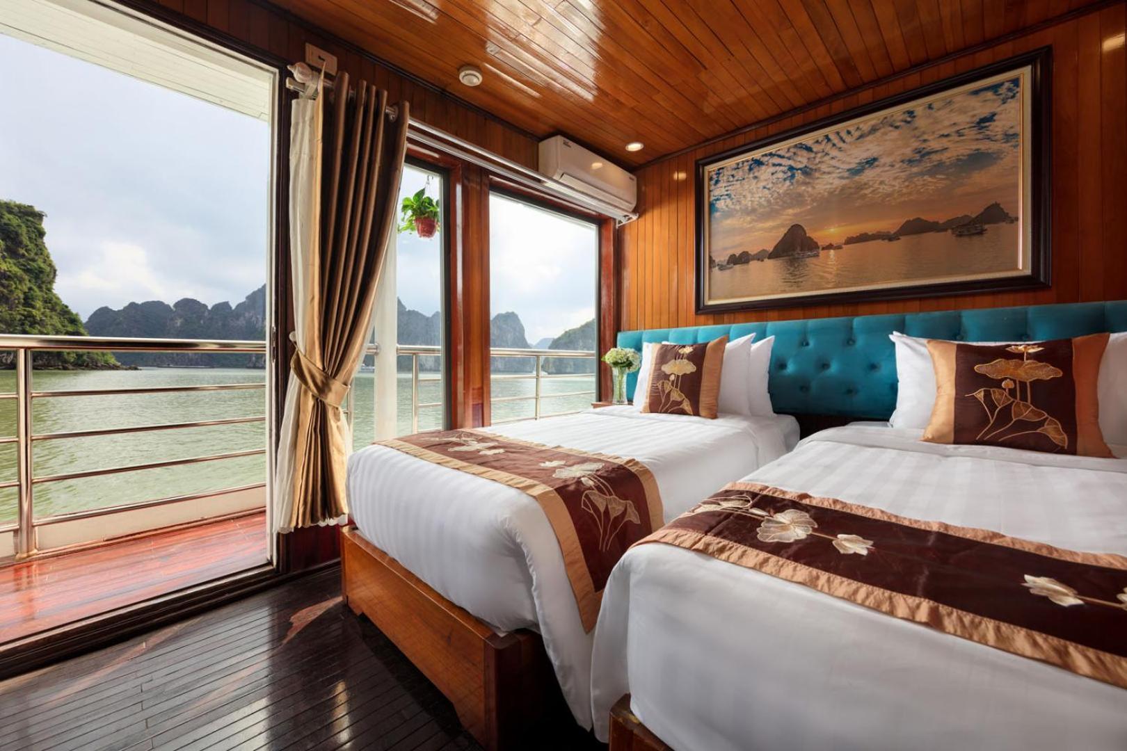 Cozy Bay Classic Cruise 3*