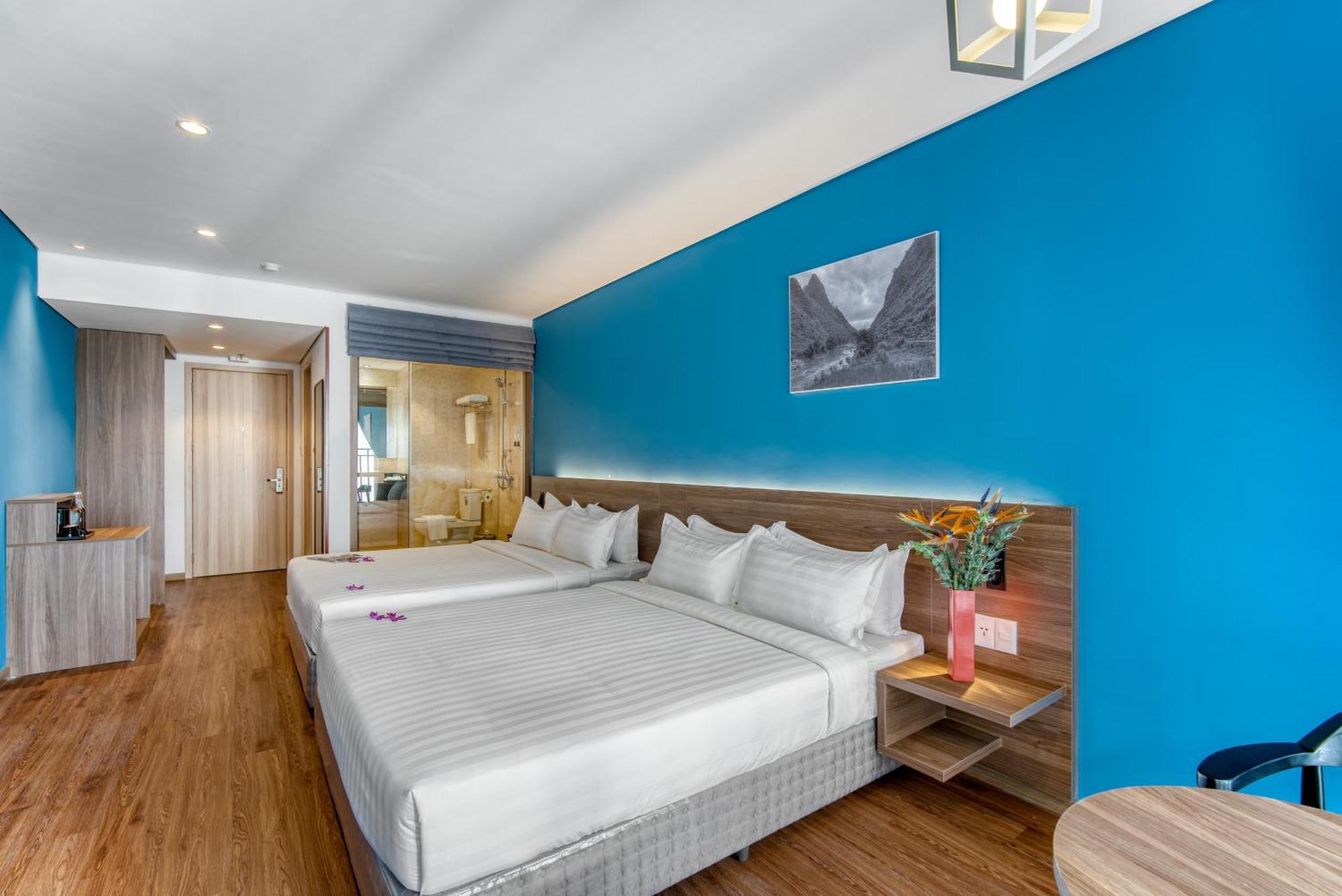 Tk Hotel