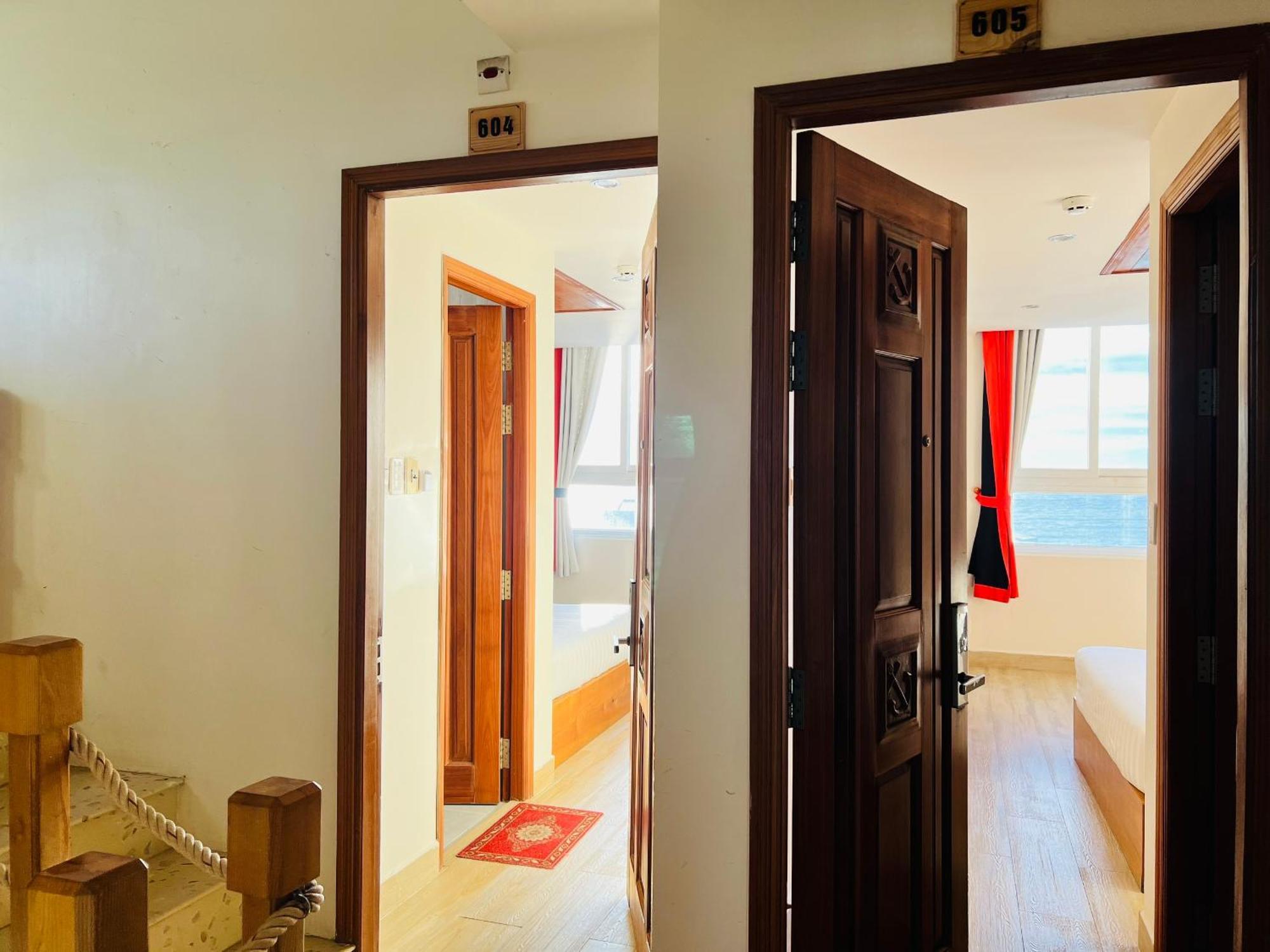 Hotel Light House 3*