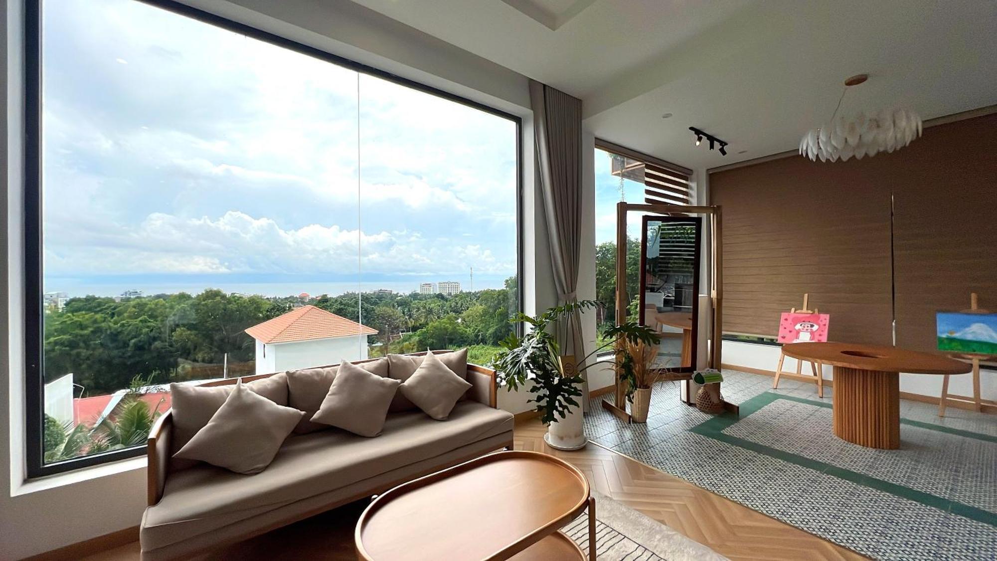 Resort Tom Hill Boutique & 4*