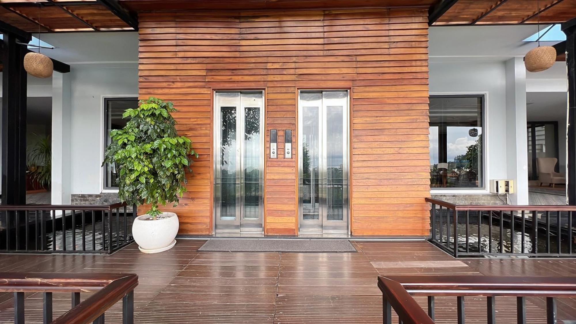 Tom Hill Boutique & Resort 4*
