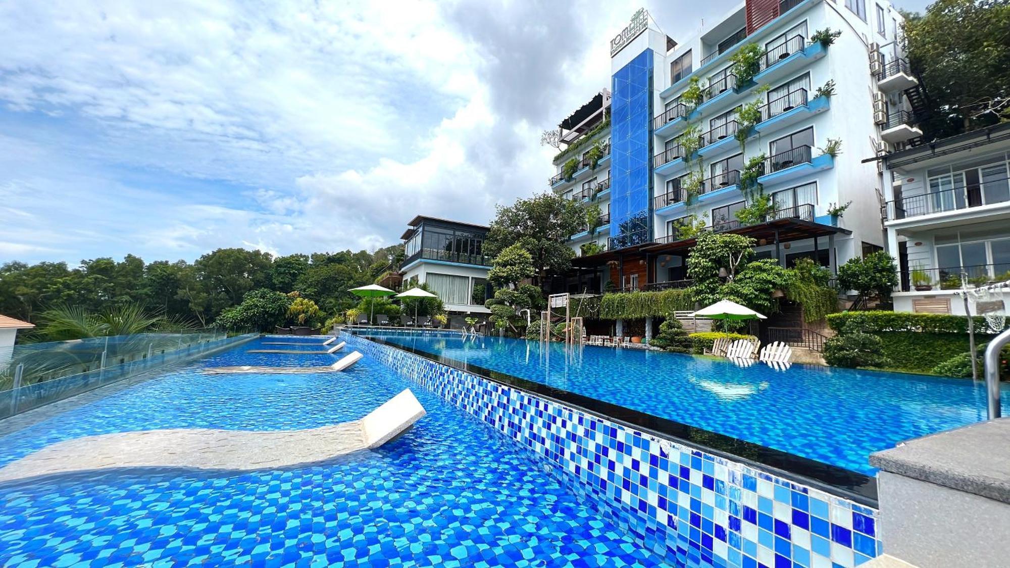 Tom Hill Boutique & Phu Quoc