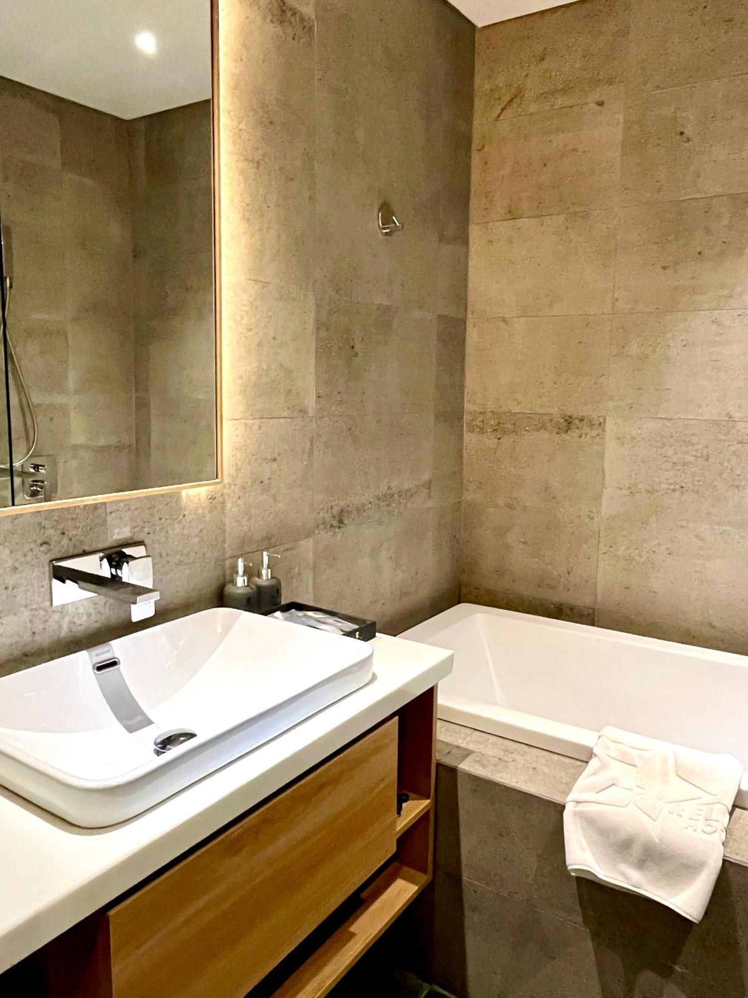 Estrella Boutique Hotel 4*