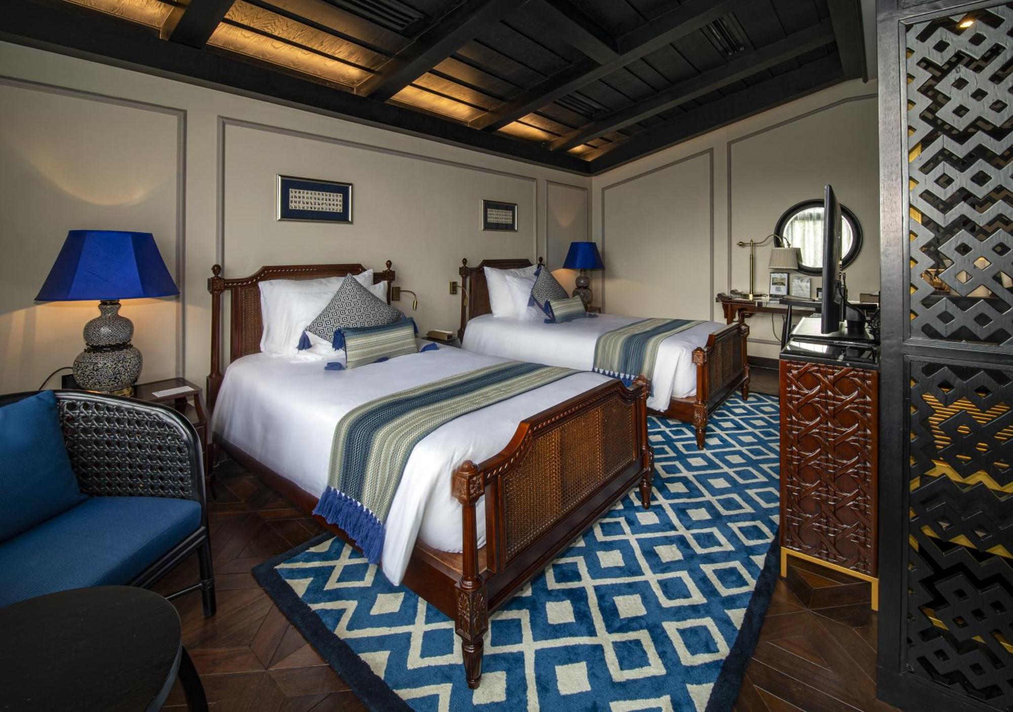 Hotel Silk Path Grand &