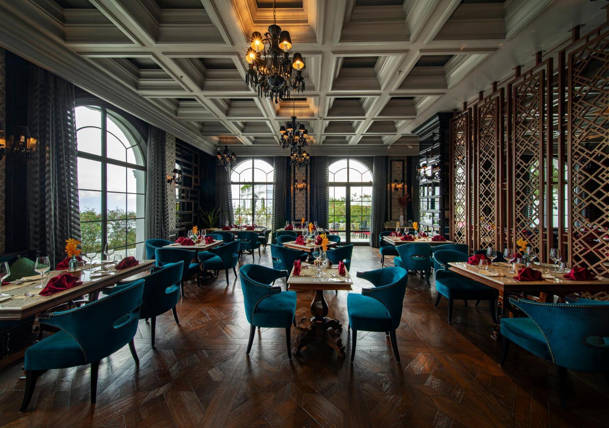 Silk Path Grand & Hotel