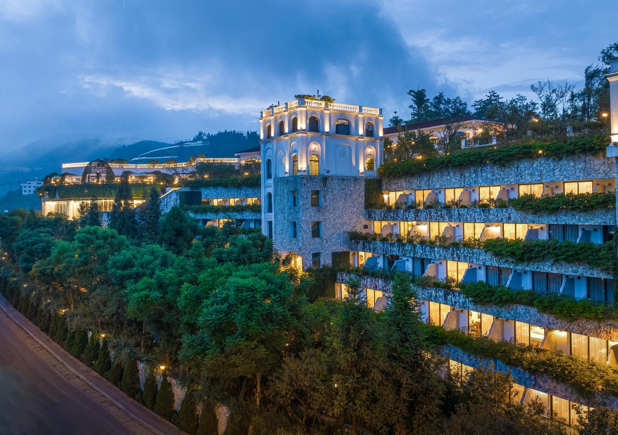 Silk Path Grand & 5* Sapa