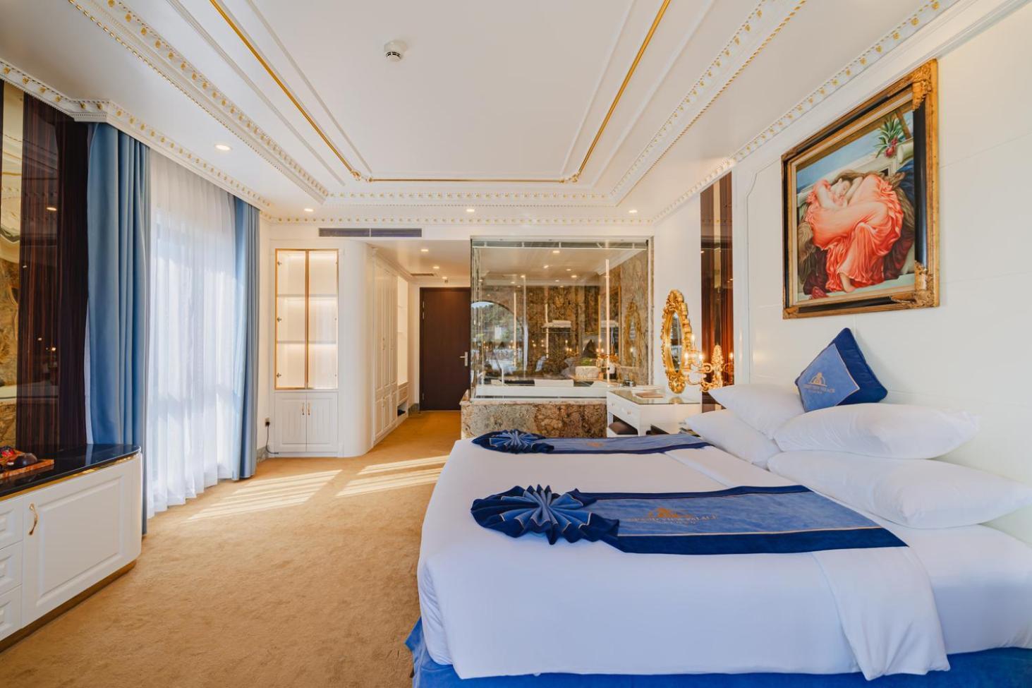 Hotel Grand View Palace