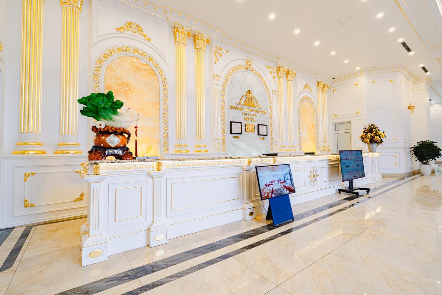 Grand View Palace Hotel Ha Long