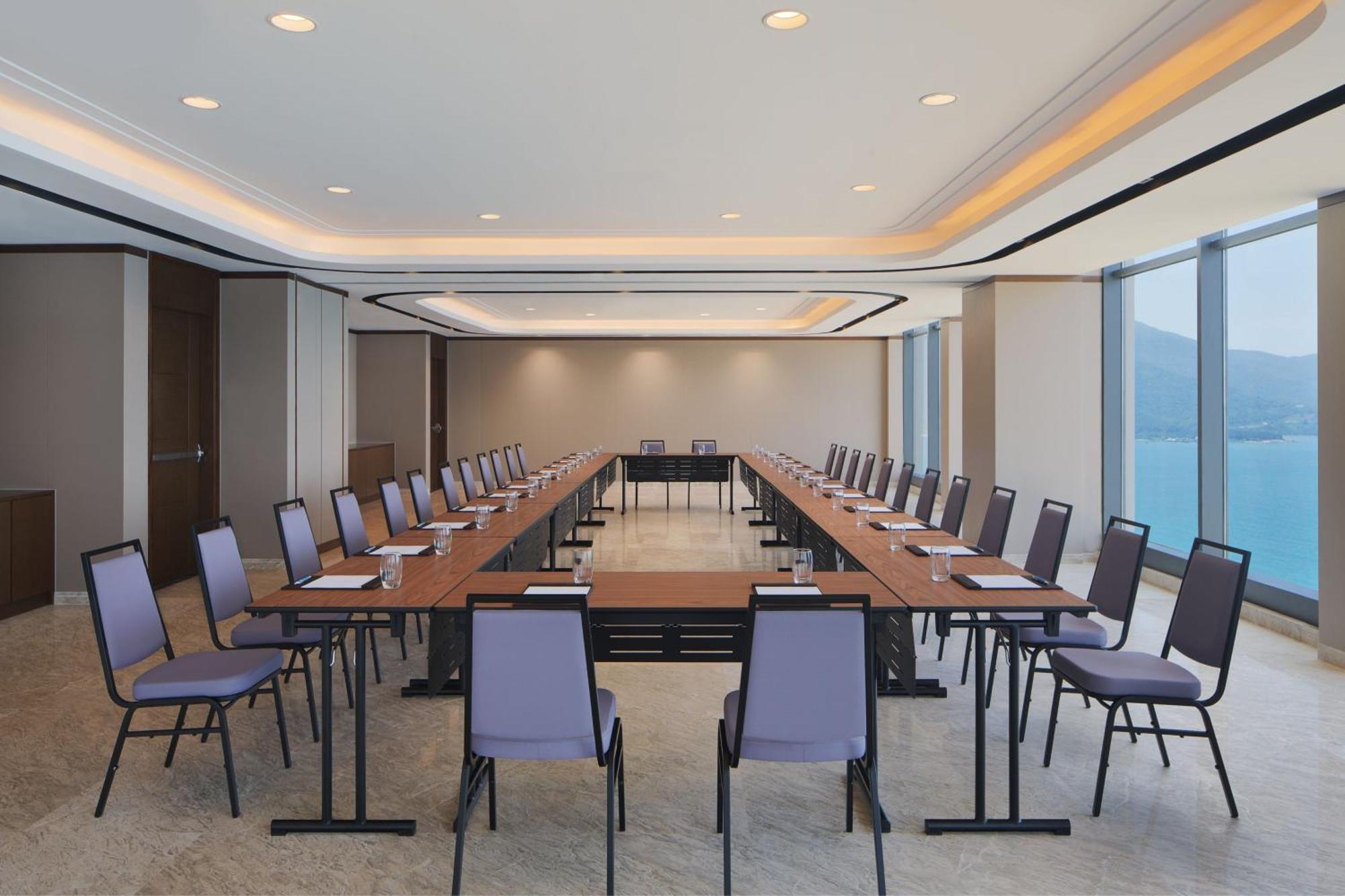 Four Points By Sheraton Khách sạn Đà Nẵng