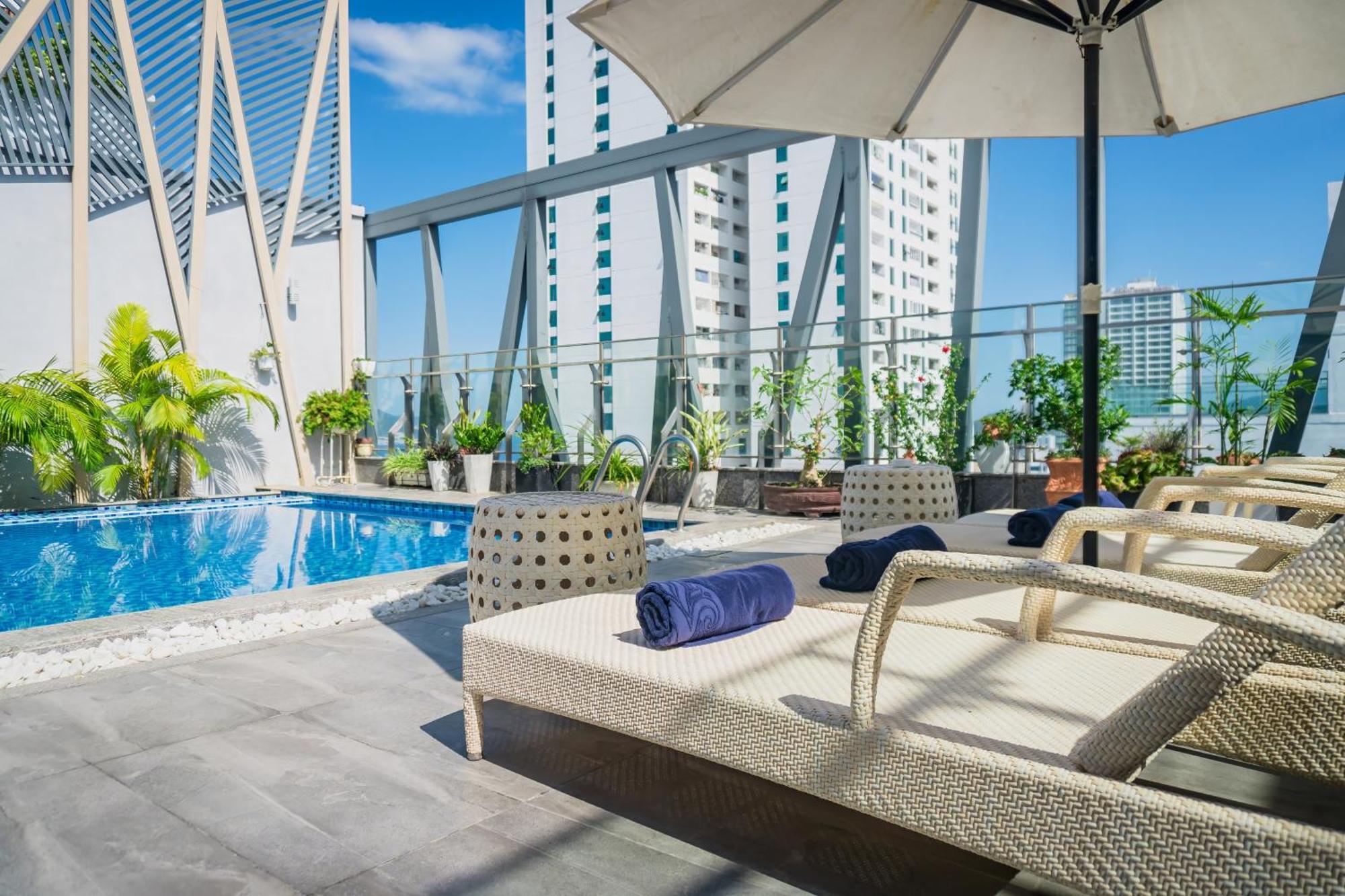The Art Nest 5* Nha Trang
