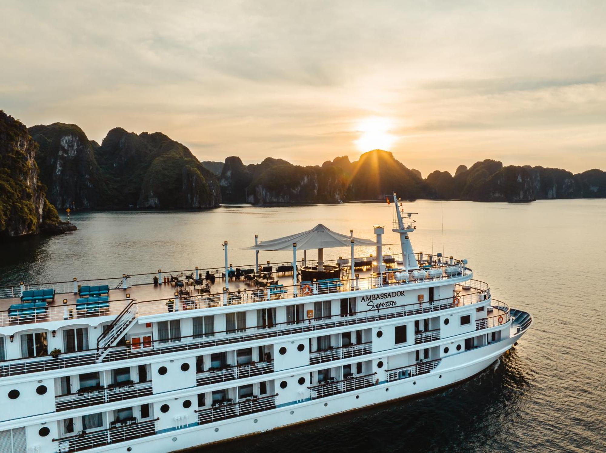 Ambassador Signature Cruise - Lan Ha Bay  5*